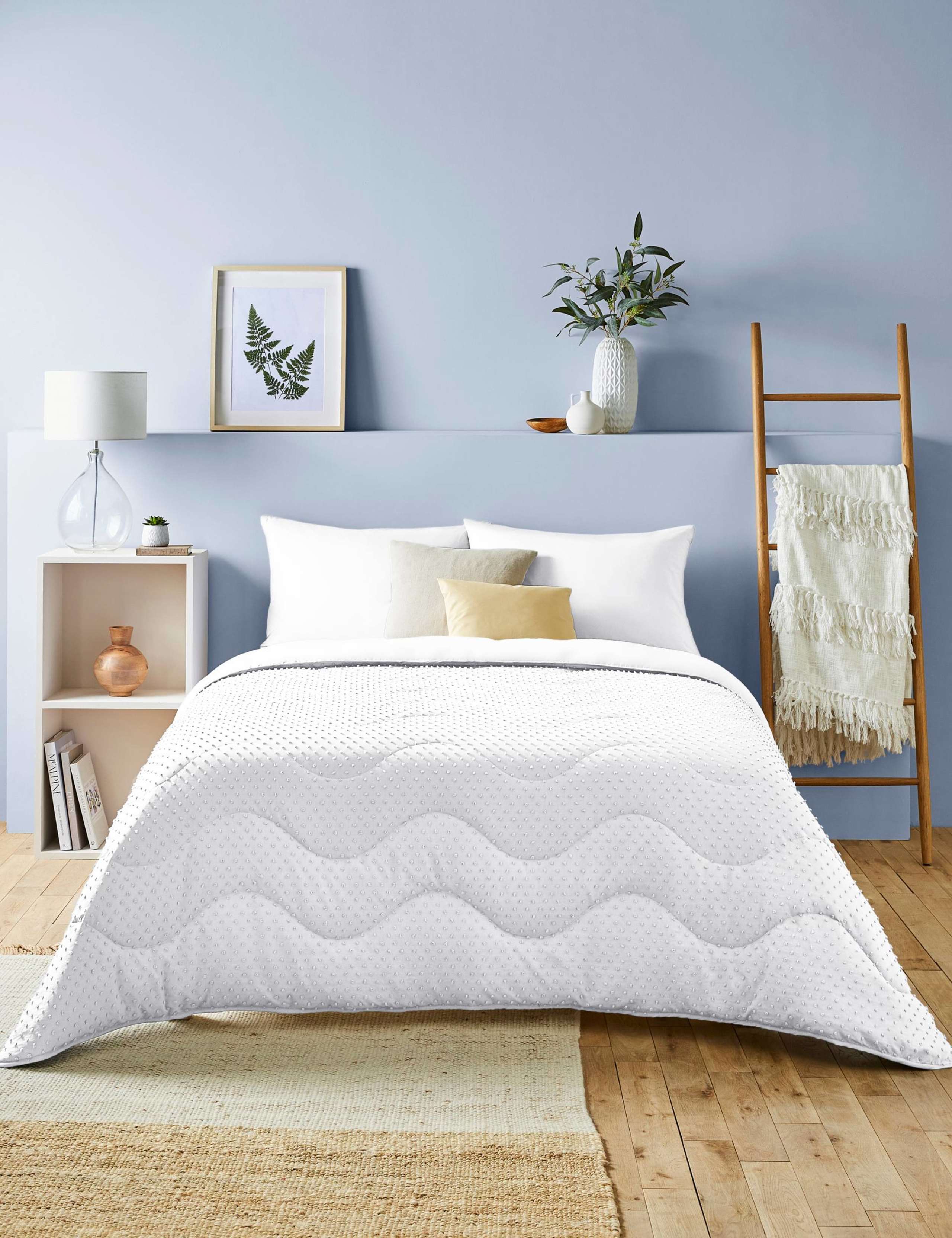 Tufted Dots 4.5 Tog Coverless Duvet