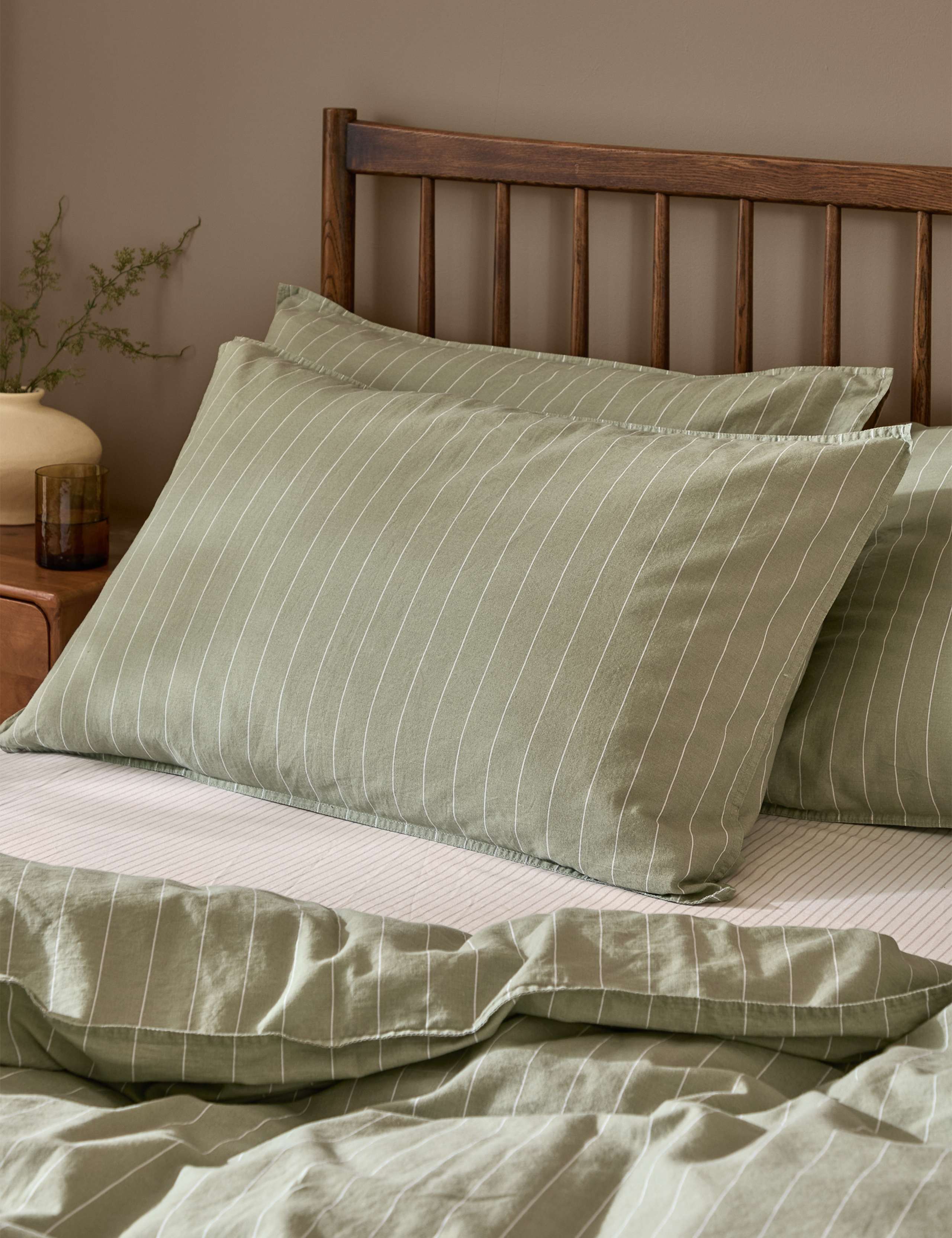 Pure Cotton Linear Stripe Pillowcase