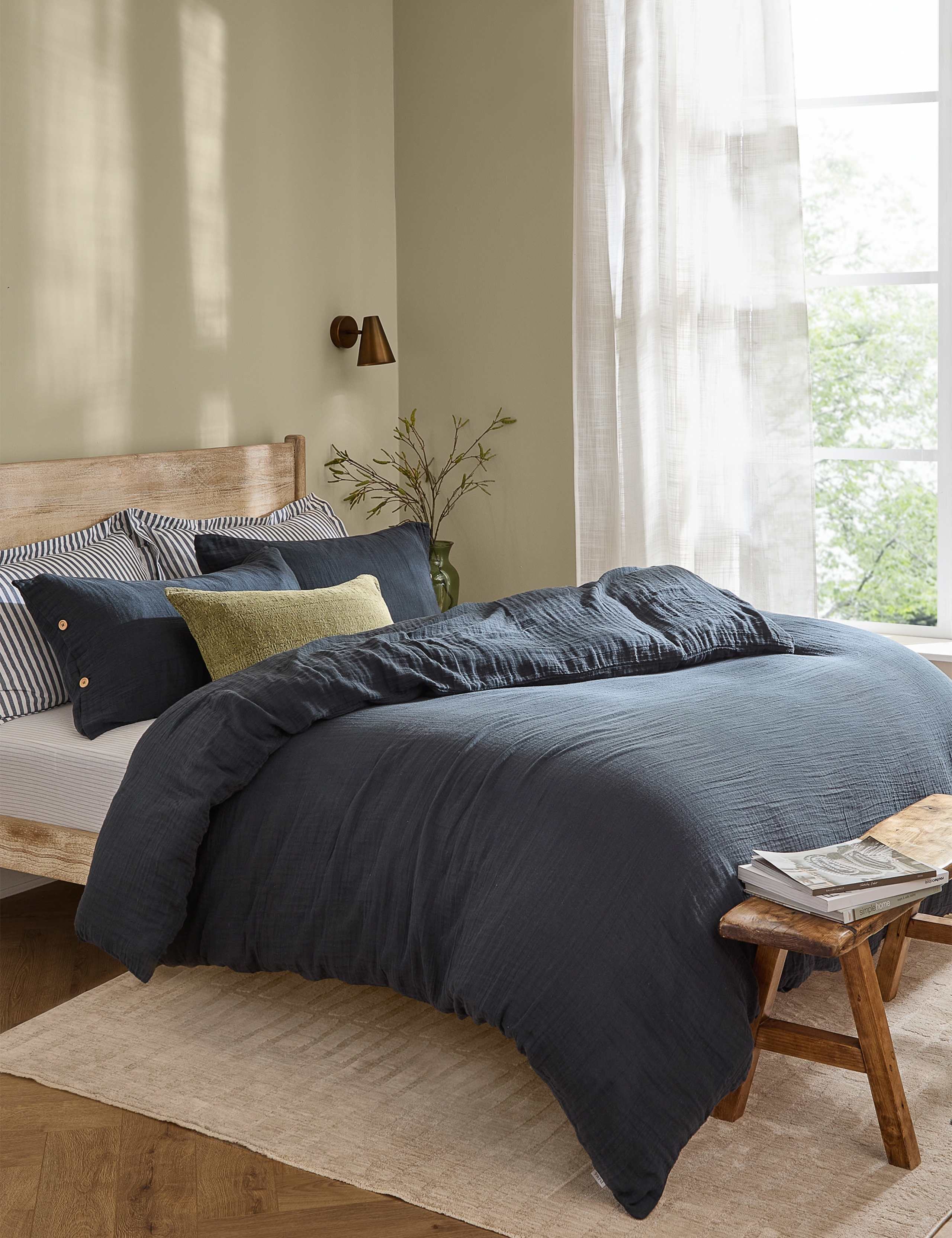 Lark Pure Cotton Bedding Set