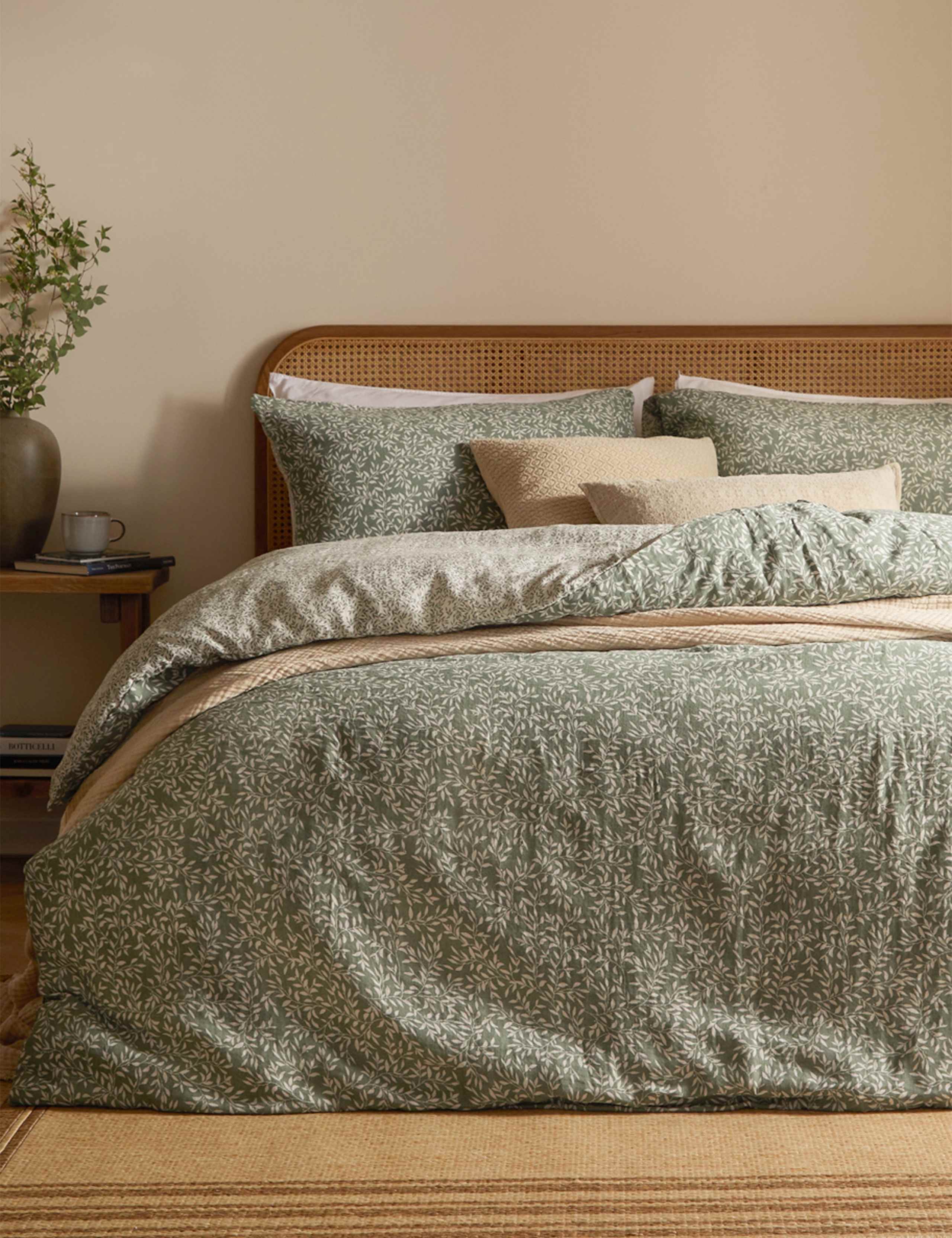 Perrie Leaf Pure Cotton Muslin Bedding Set