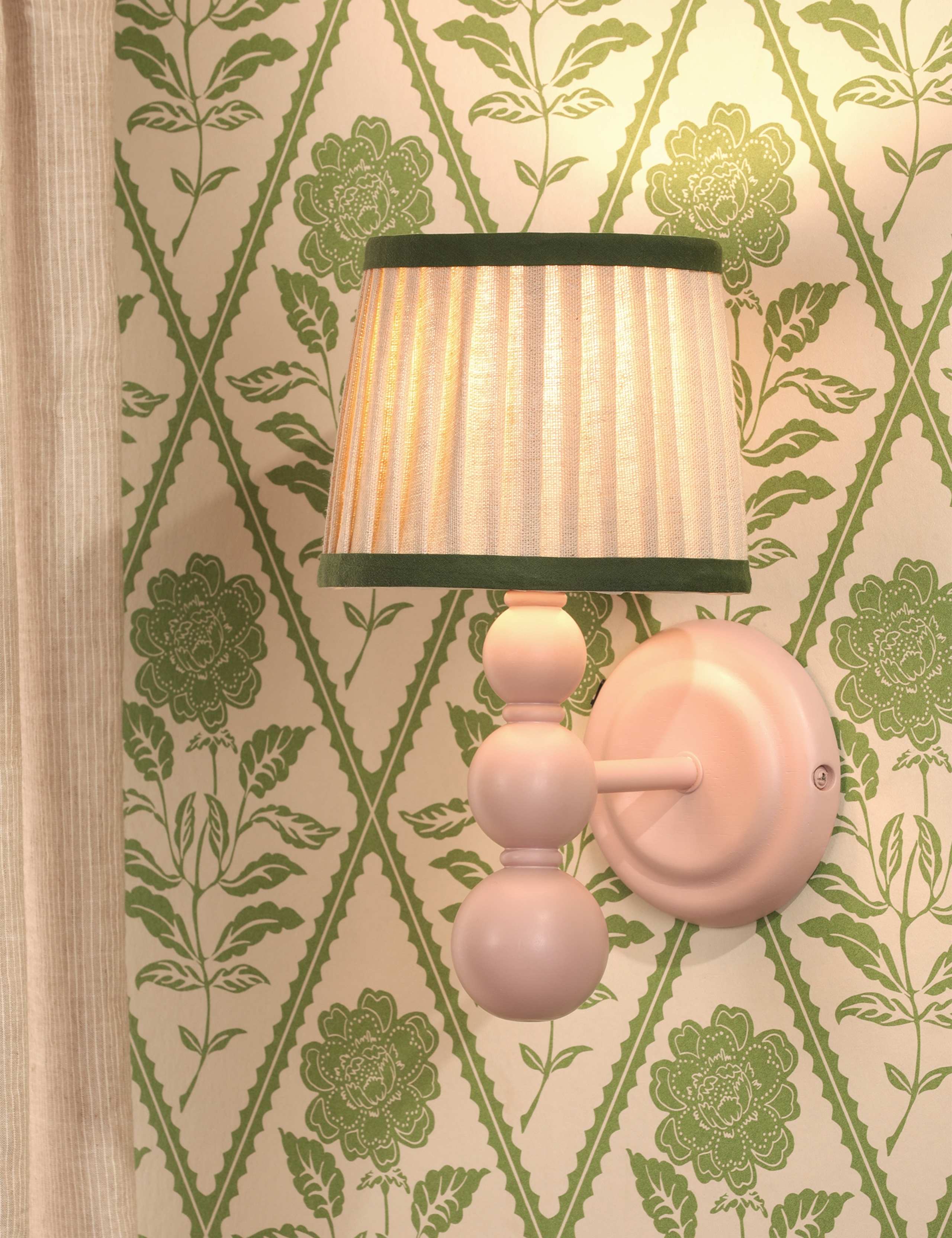 Harewood Wall Light