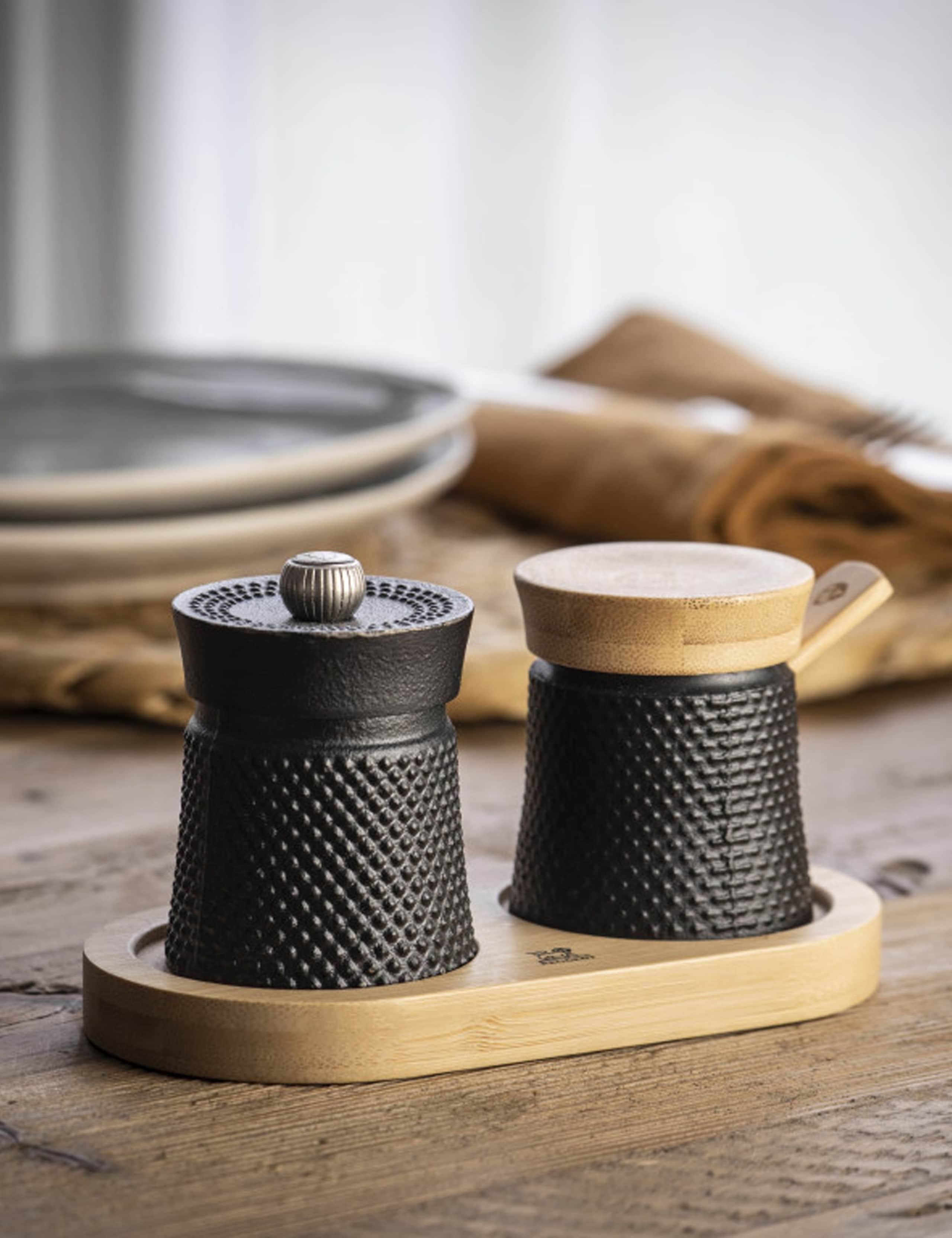 Salt & Pepper Mills