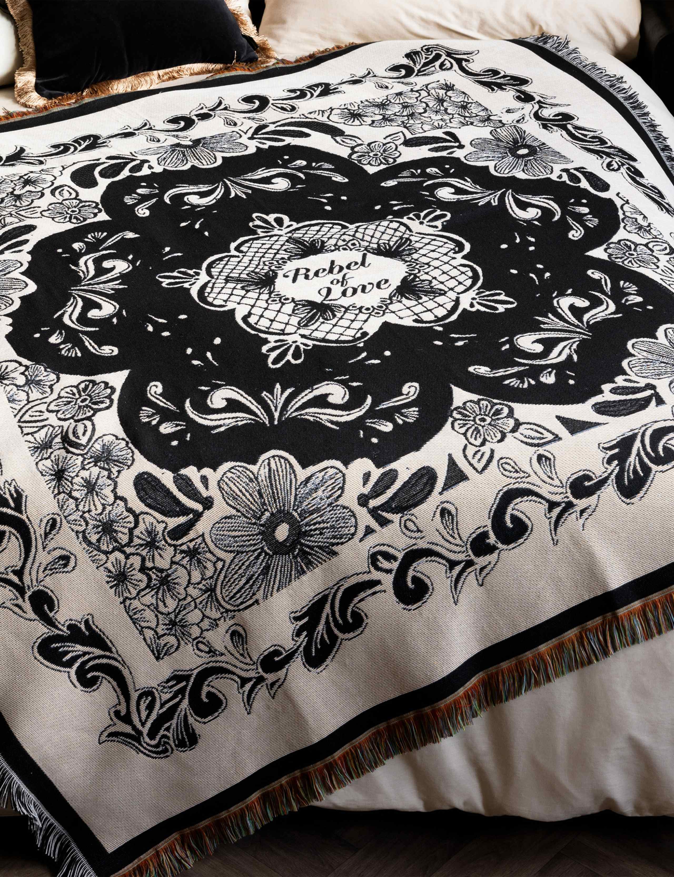 Patterned Throw