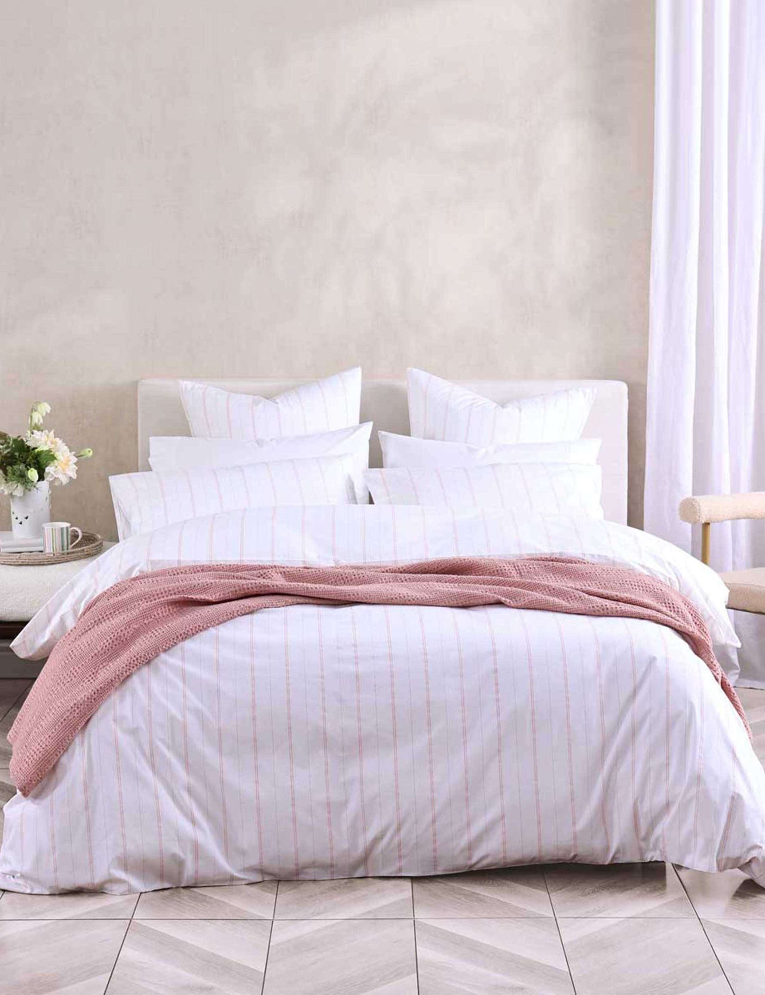 Pure Cotton Cape Pink Bedding Set