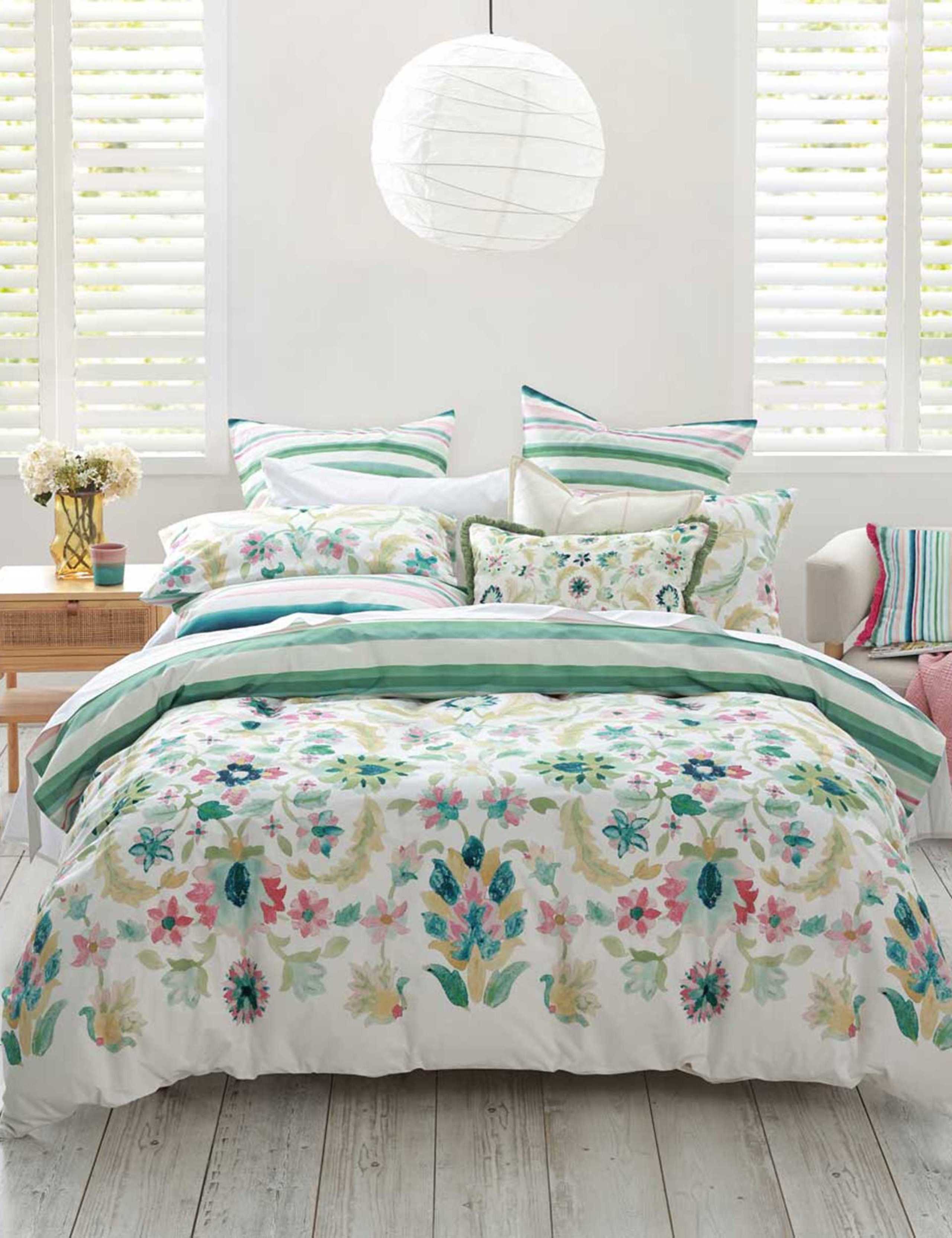 Pure Cotton Floral Reversible Bedding Set