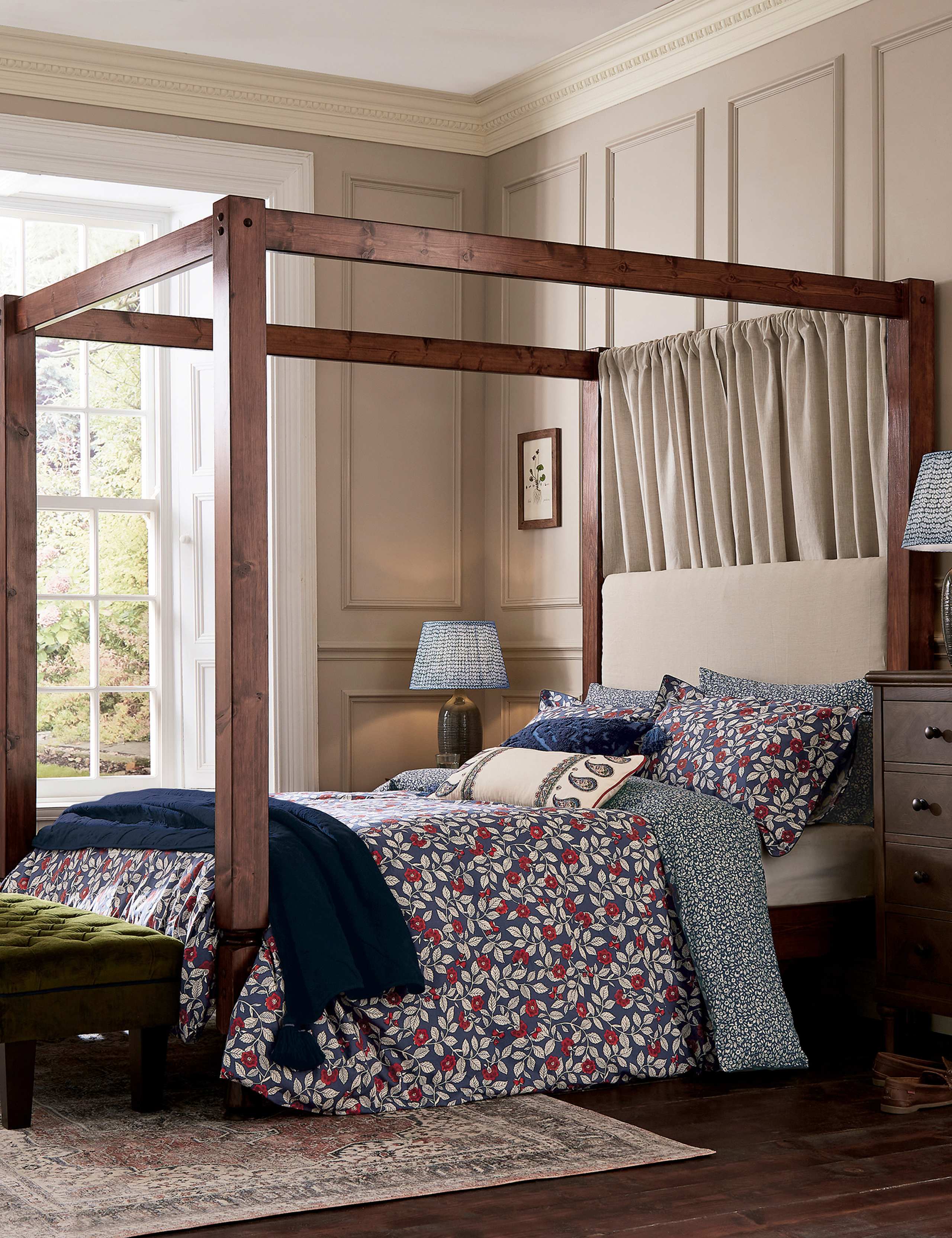 Pure Cotton Grove Floral Bedding Set