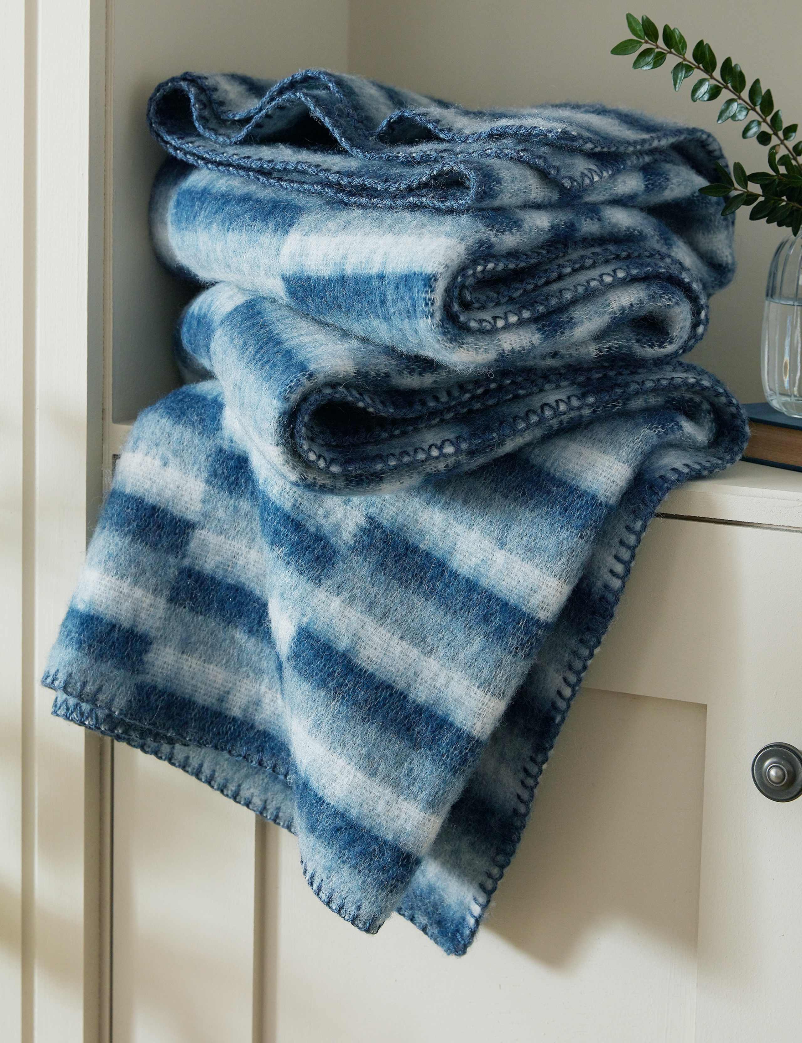 Extra Large Geo Stripe Throw with Wool
