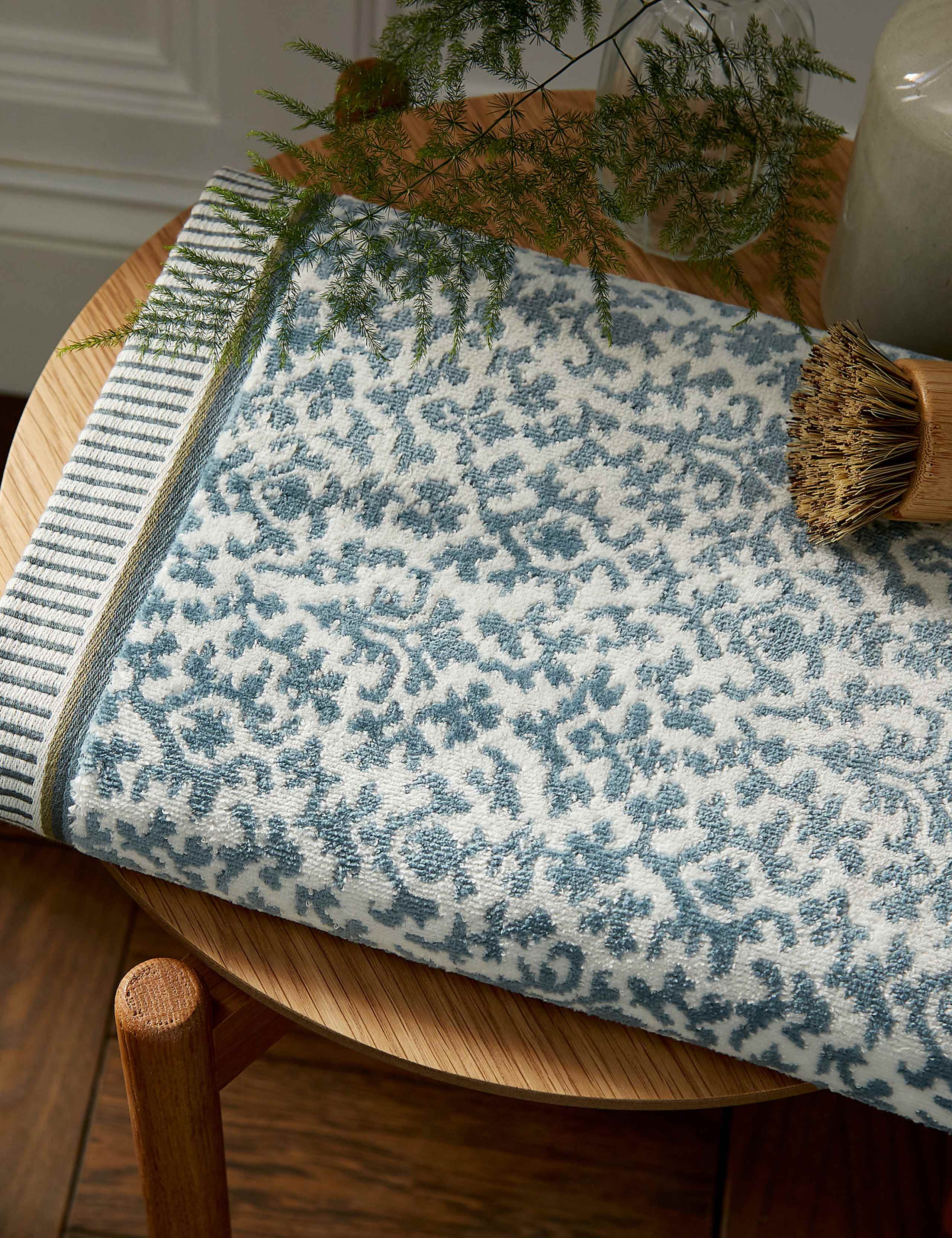 Pure Cotton Clarence Towel