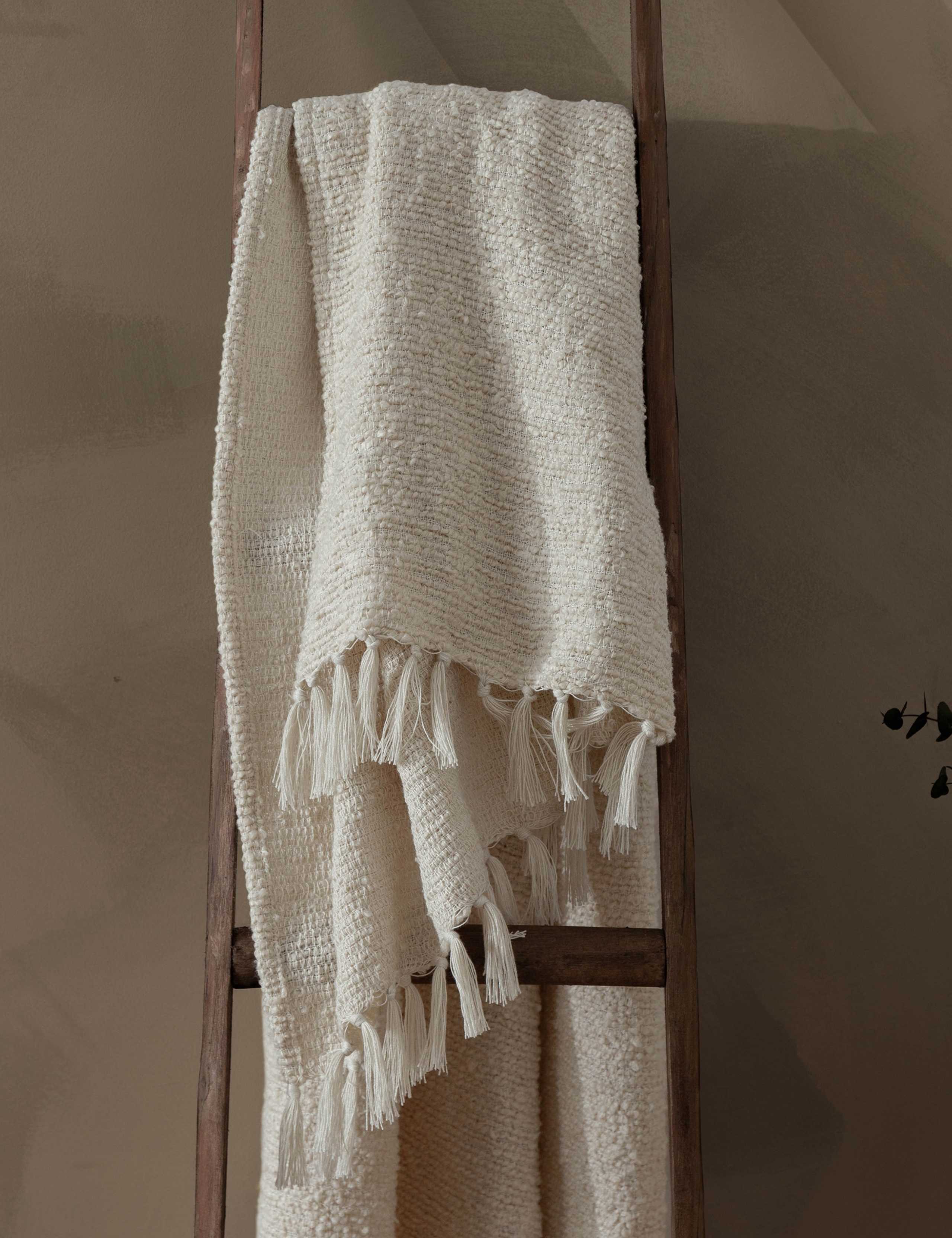 Boucle Fringed Throw