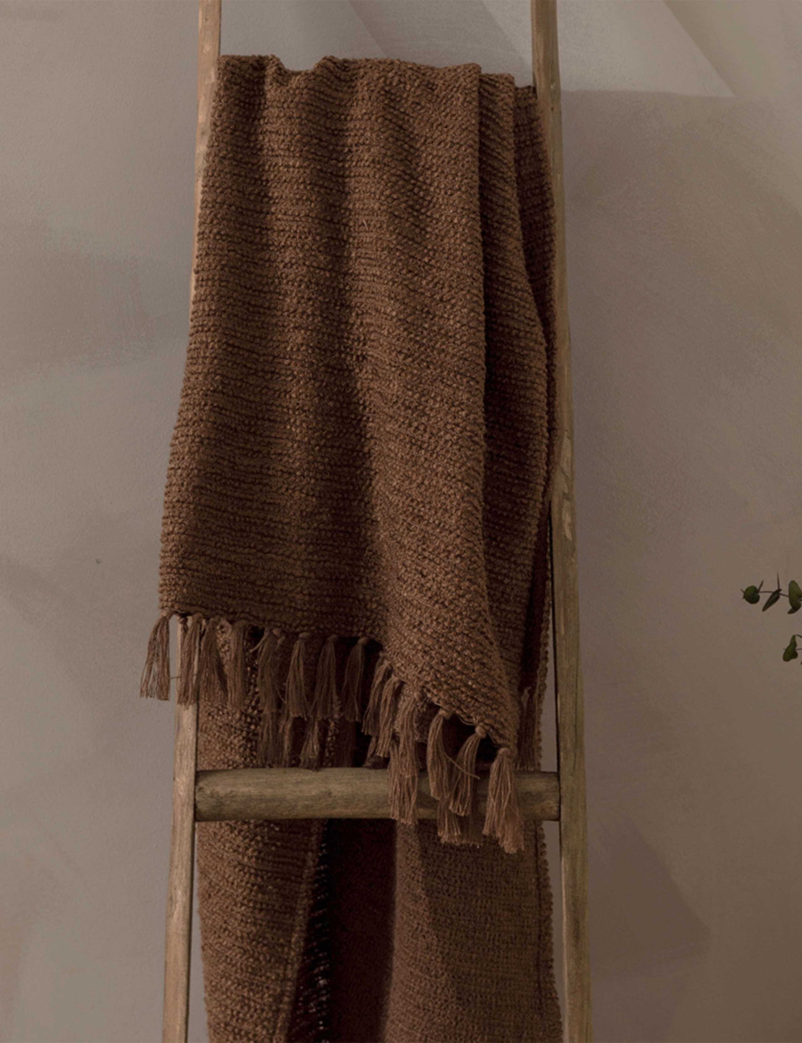 Boucle Fringed Throw