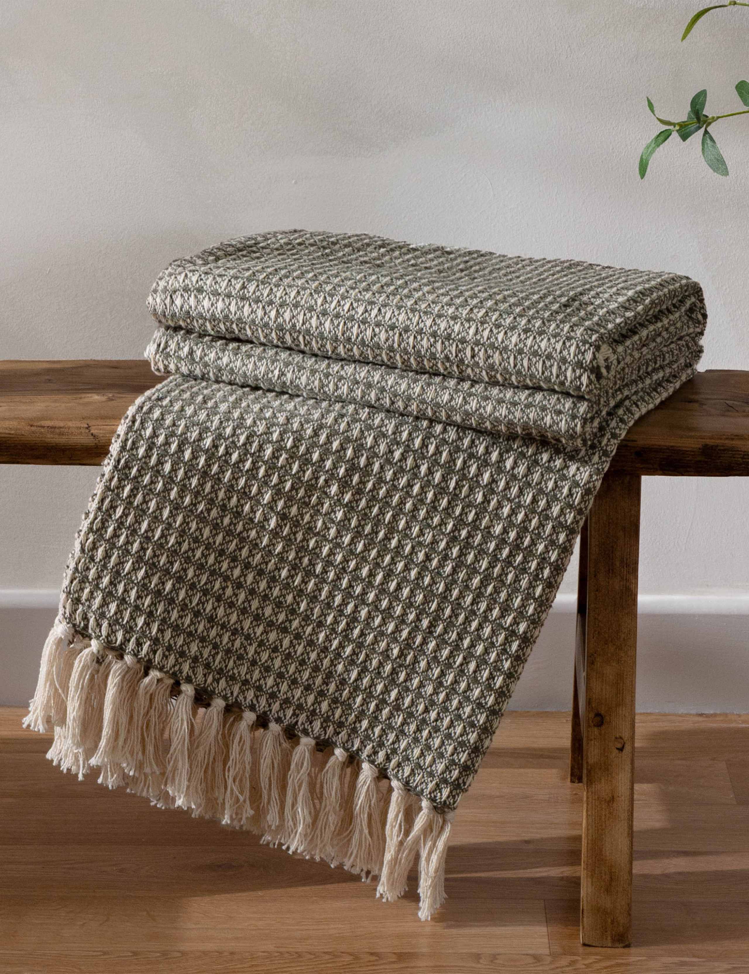 Pure Cotton Waffle Fringed Throw