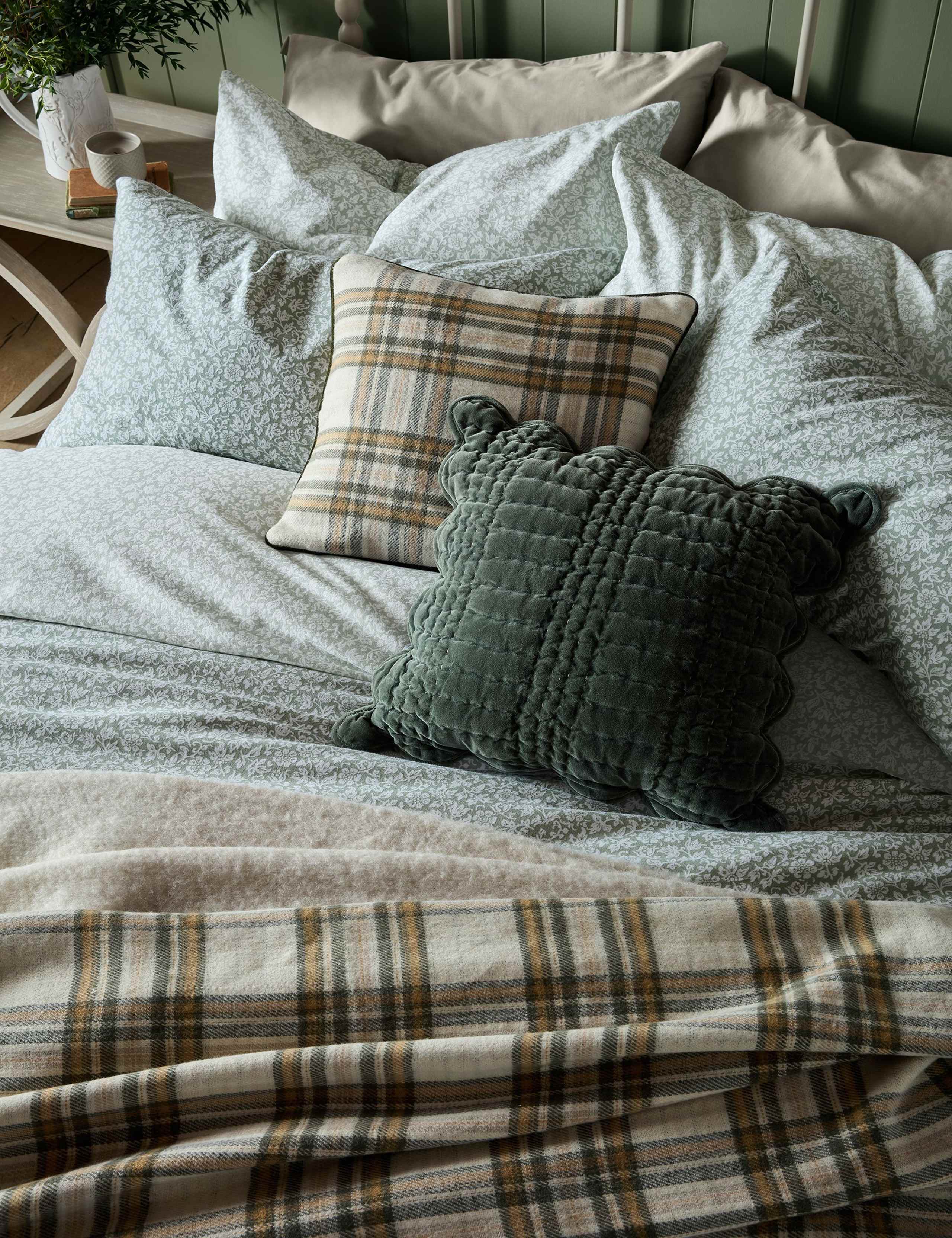 Velvet Scalloped Textured Cushion