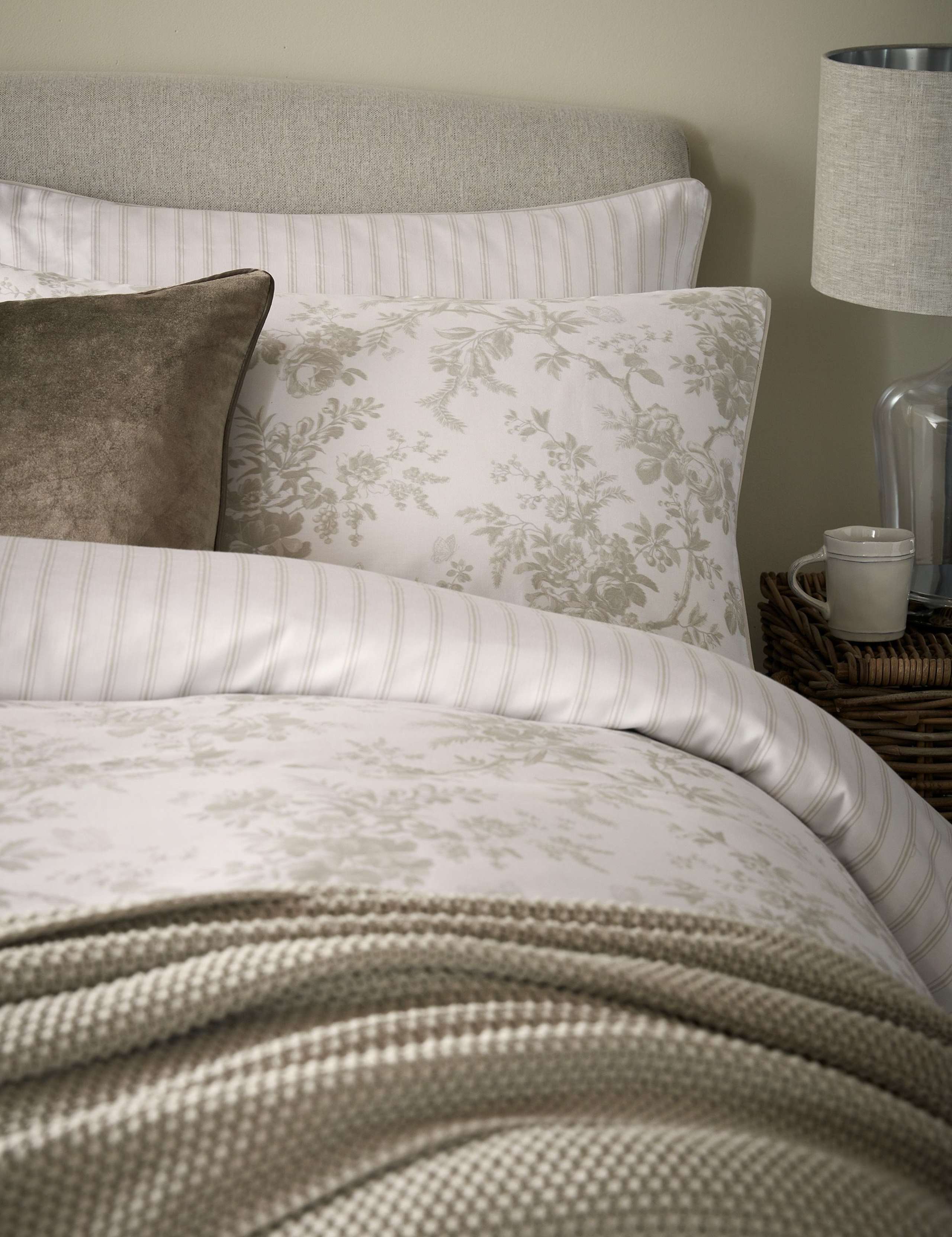 2 Pack Pure Cotton Walled Garden Pillowcases