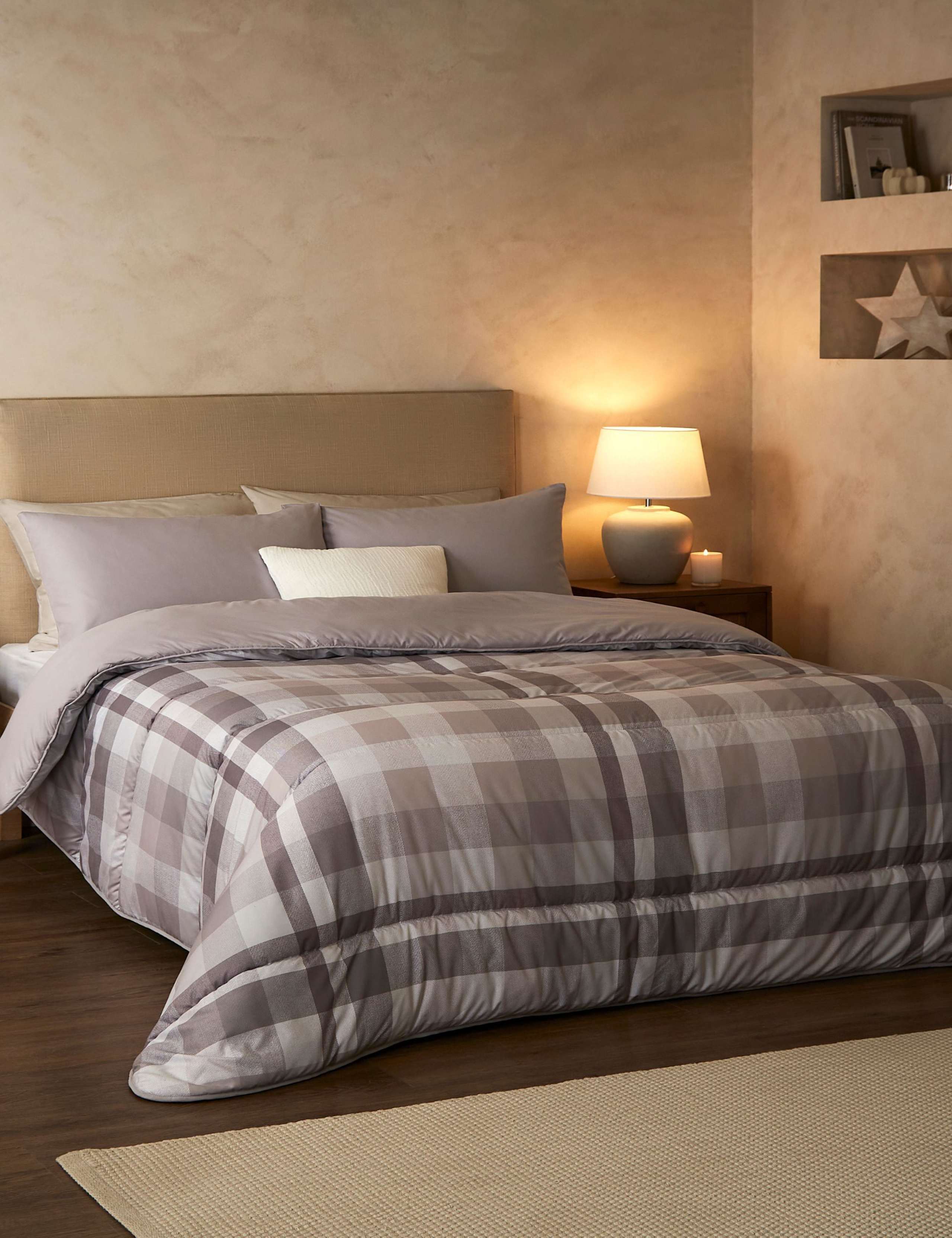 Checked 10.5 Tog Coverless Duvet Set