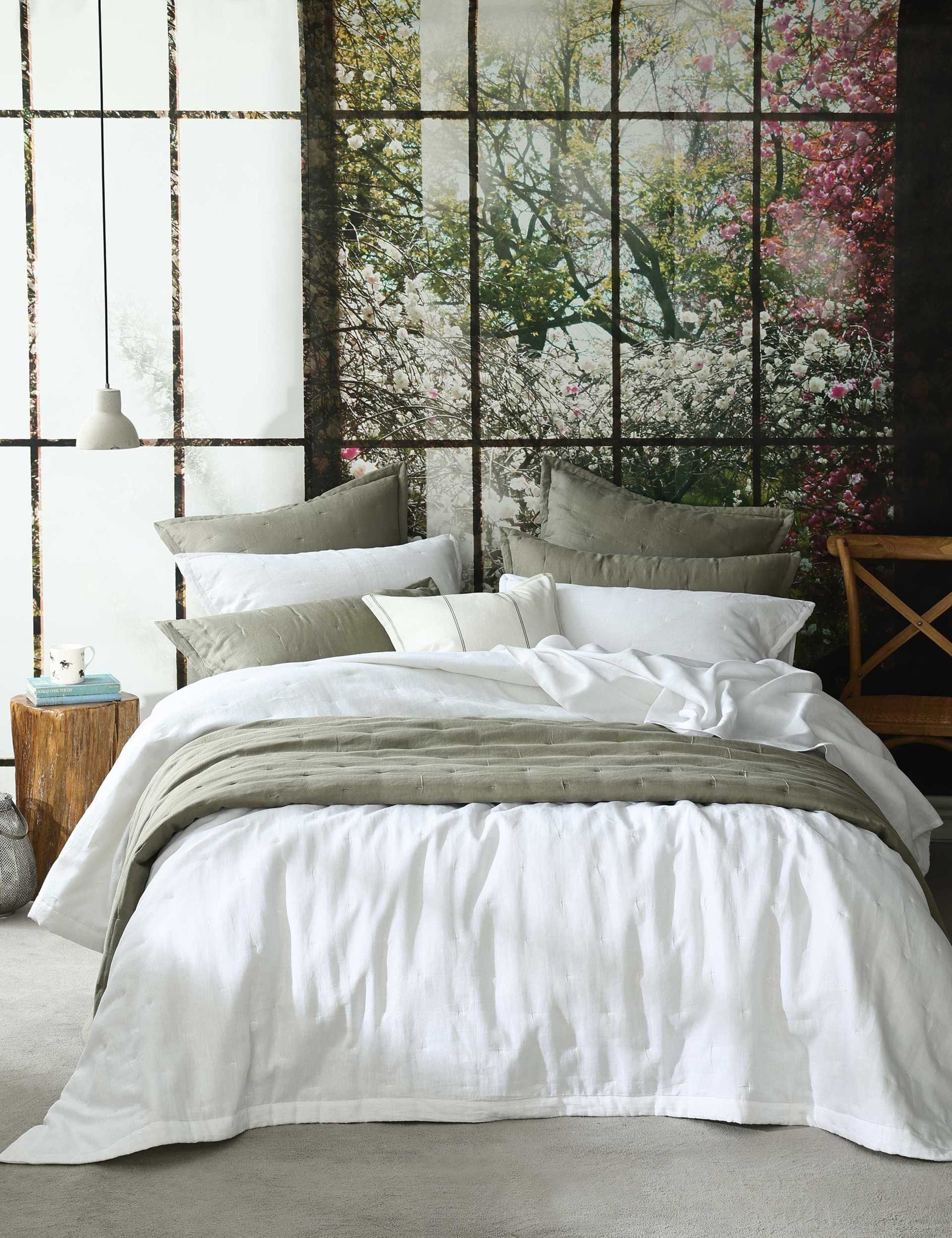 Pure Linen Laundered Bedspread Set