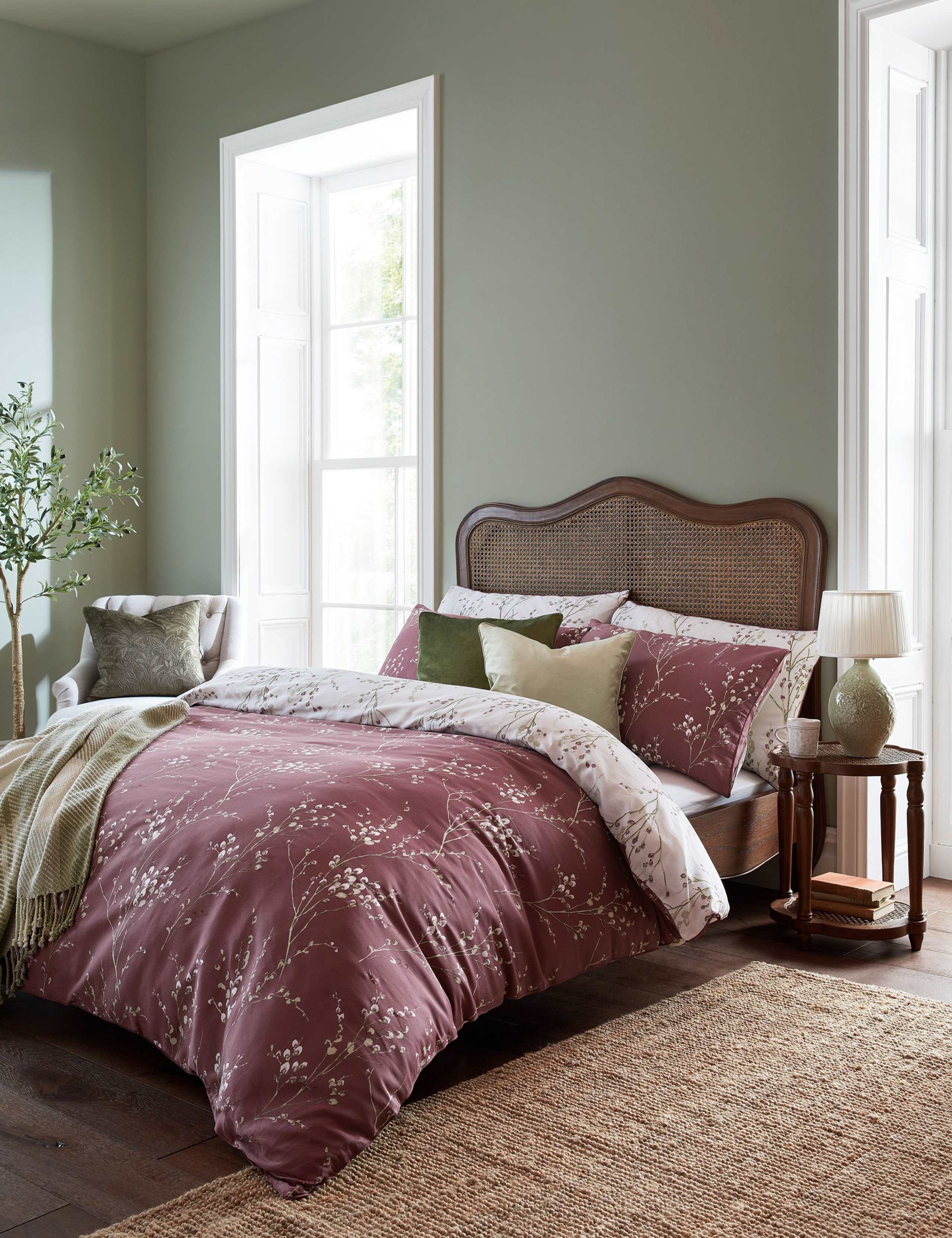 Pure Cotton Sateen Pussy Willow Bedding Set