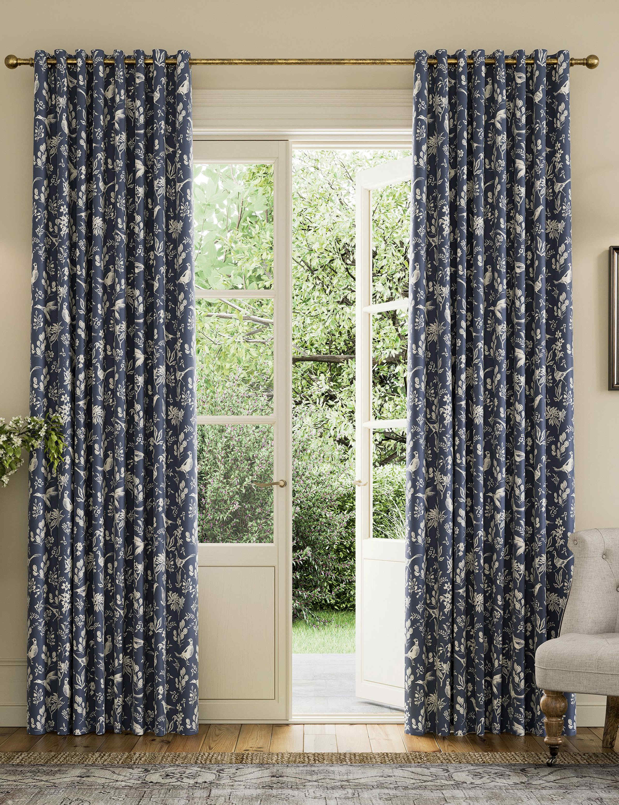 Festival Pheasants Pure Cotton Eyelet Blackout Curtains