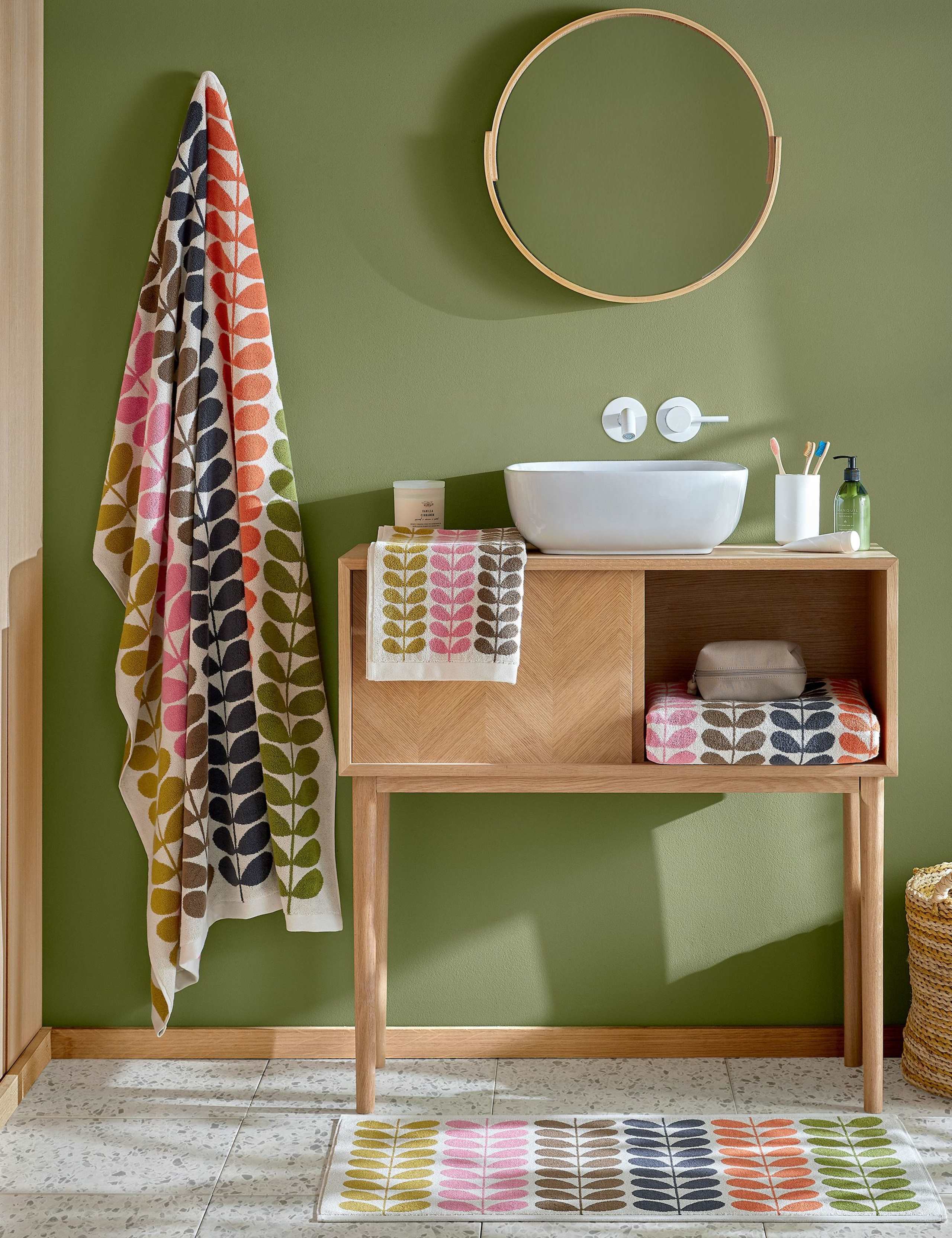 Pure Cotton Multi Stem Towel