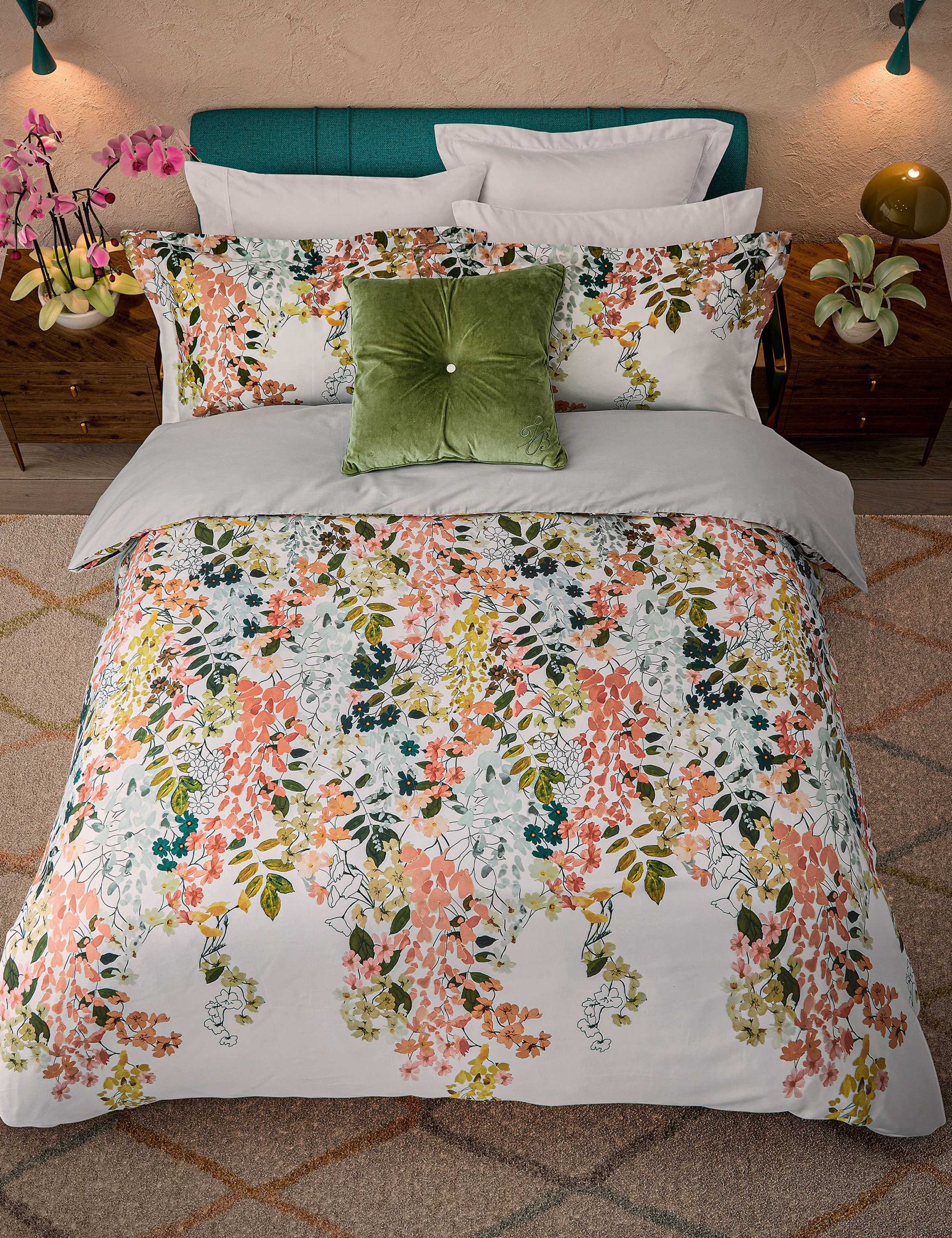 Pure Cotton Wisteria Bedding Set