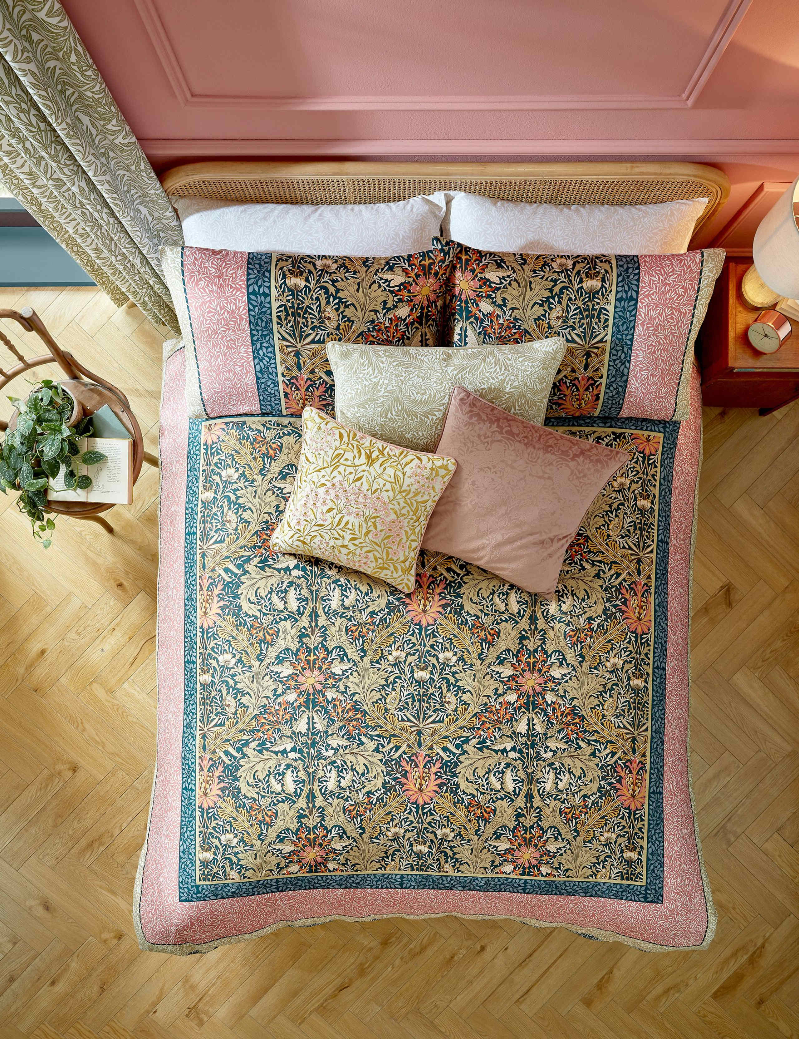 Pure Cotton Sateen Kelmscott Bedding Set