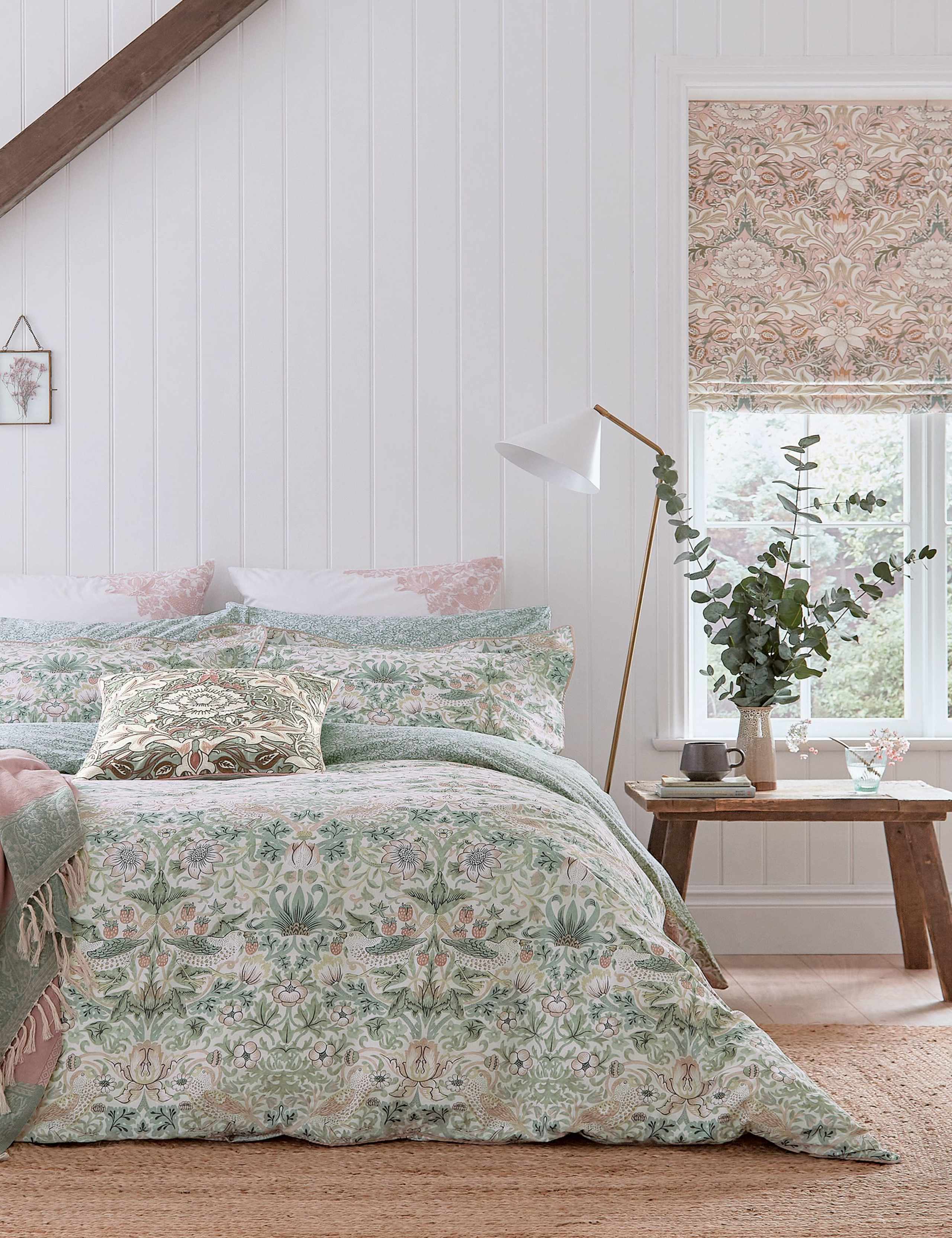 Pure Cotton Strawberry Thief Cochineal Bedding Set