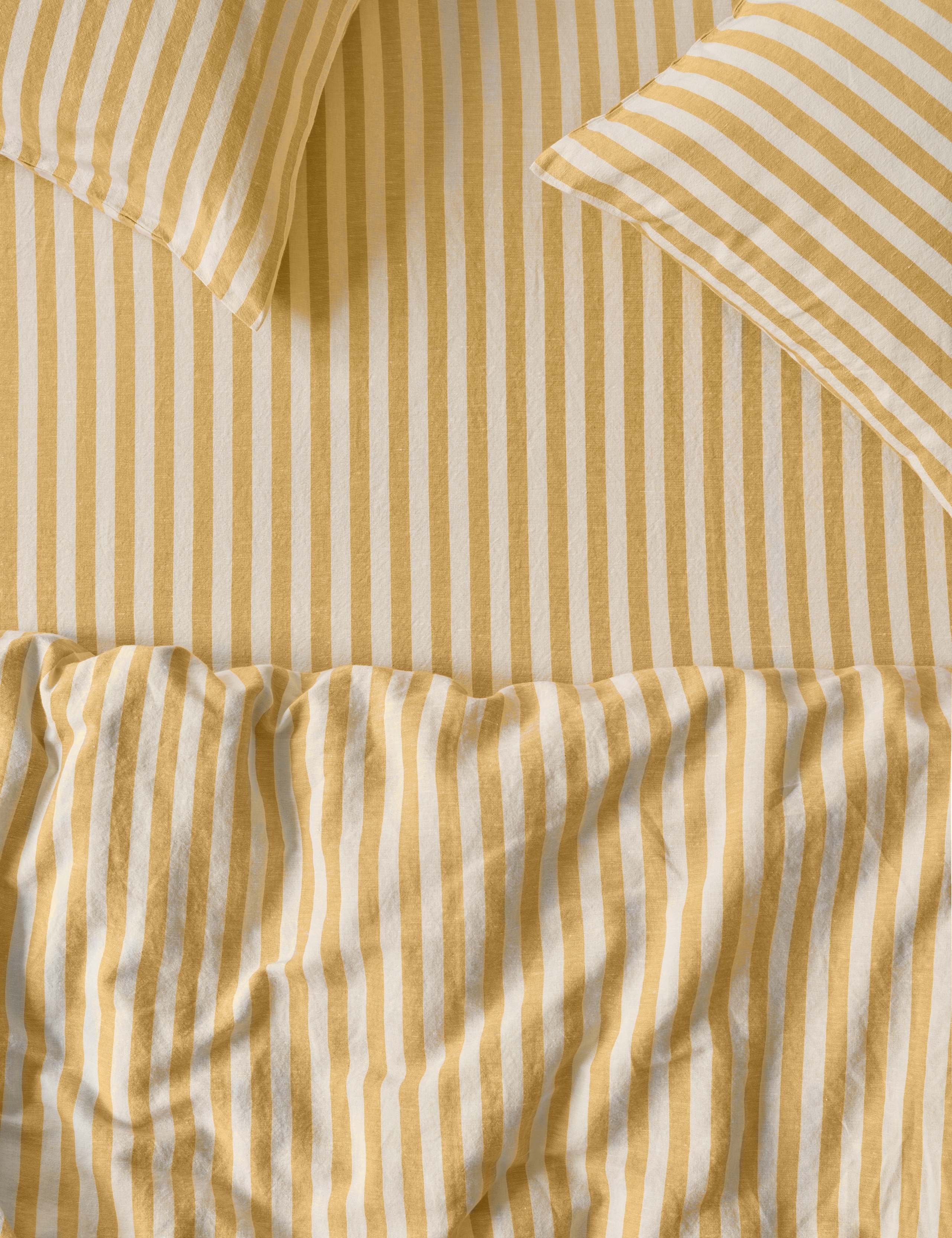 Linen Rich Pembroke Stripe Fitted Sheet