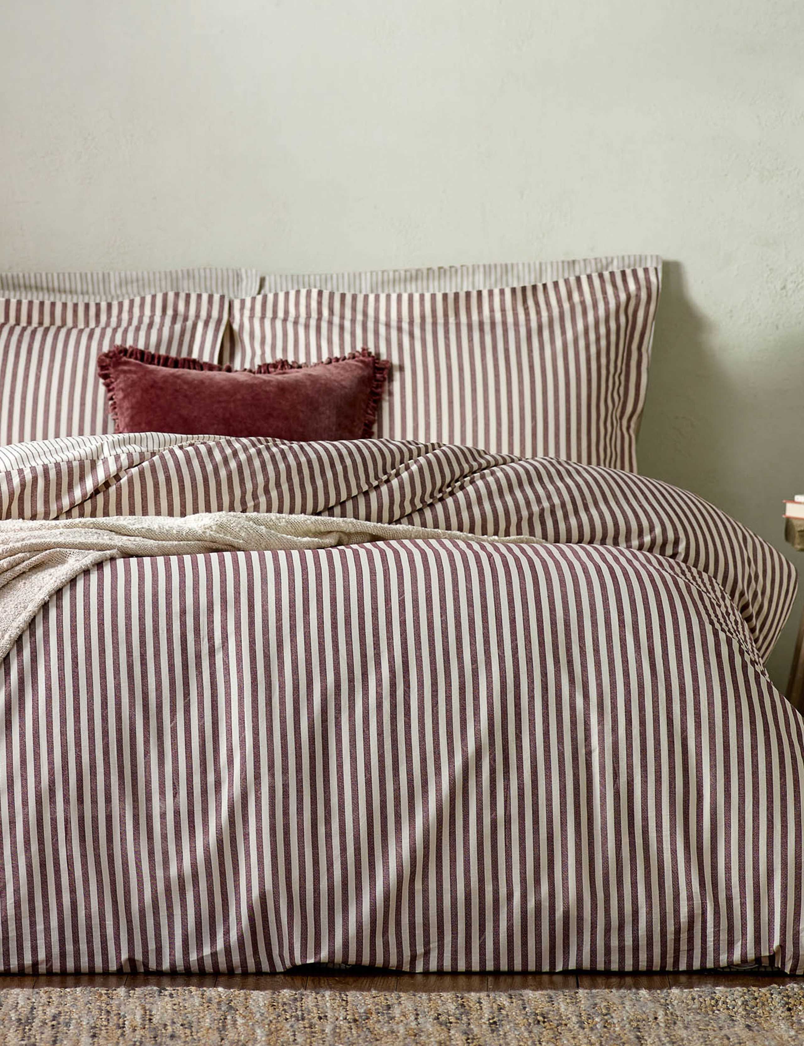 Pure Cotton Hebden Stripe Bedding Set