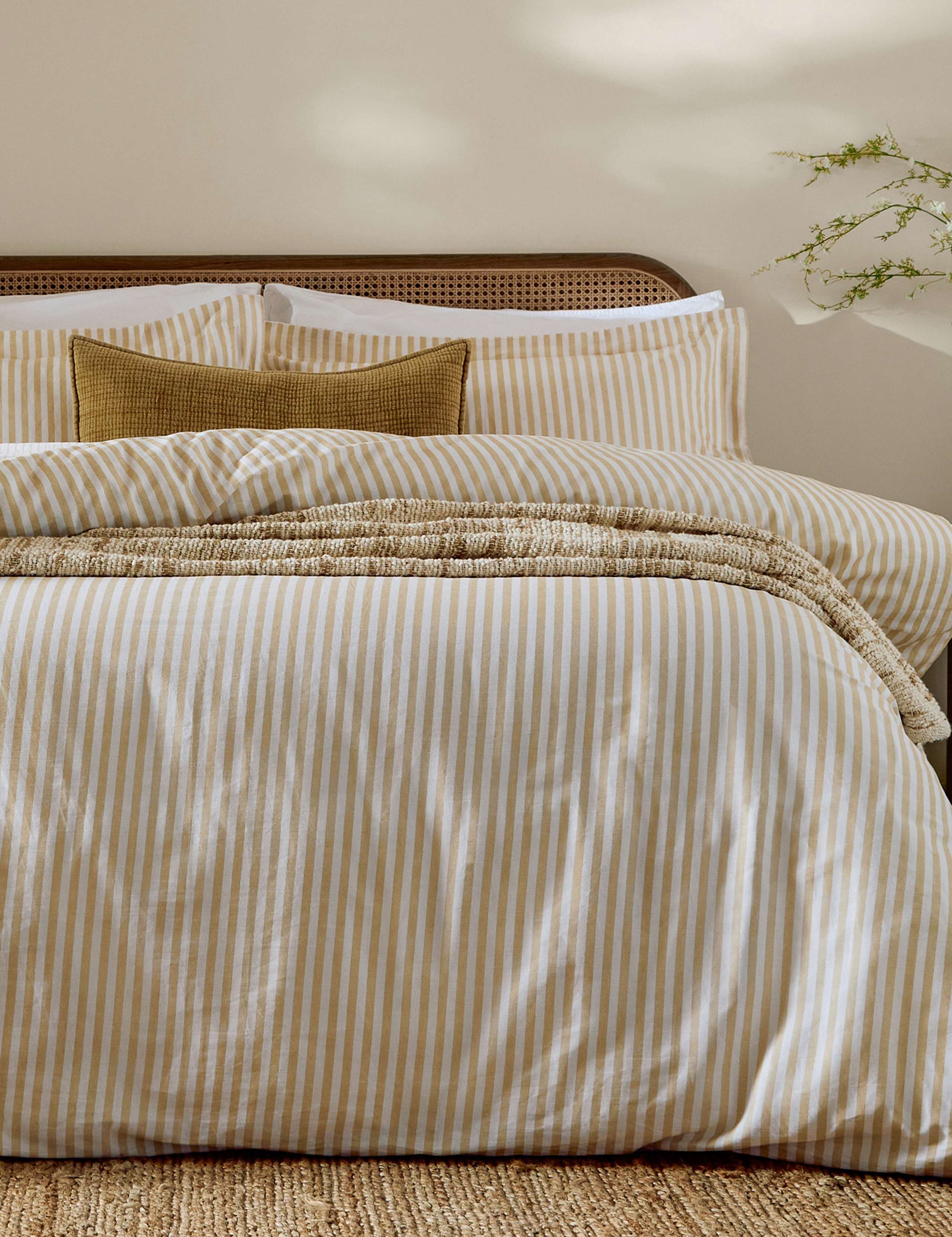 Pure Cotton Hebden Stripe Bedding Set