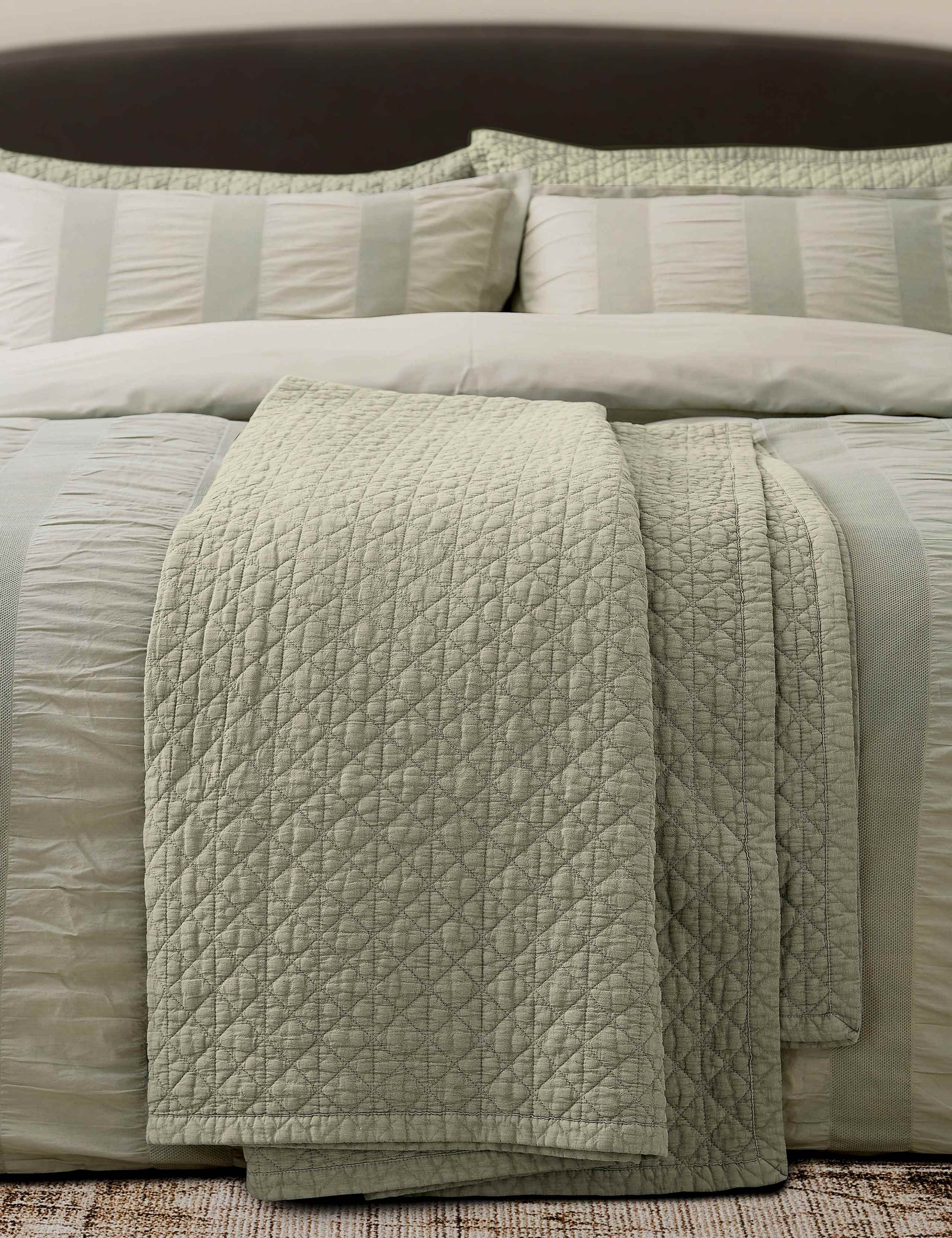 Pure Cotton Stonewashed Quilted Throw