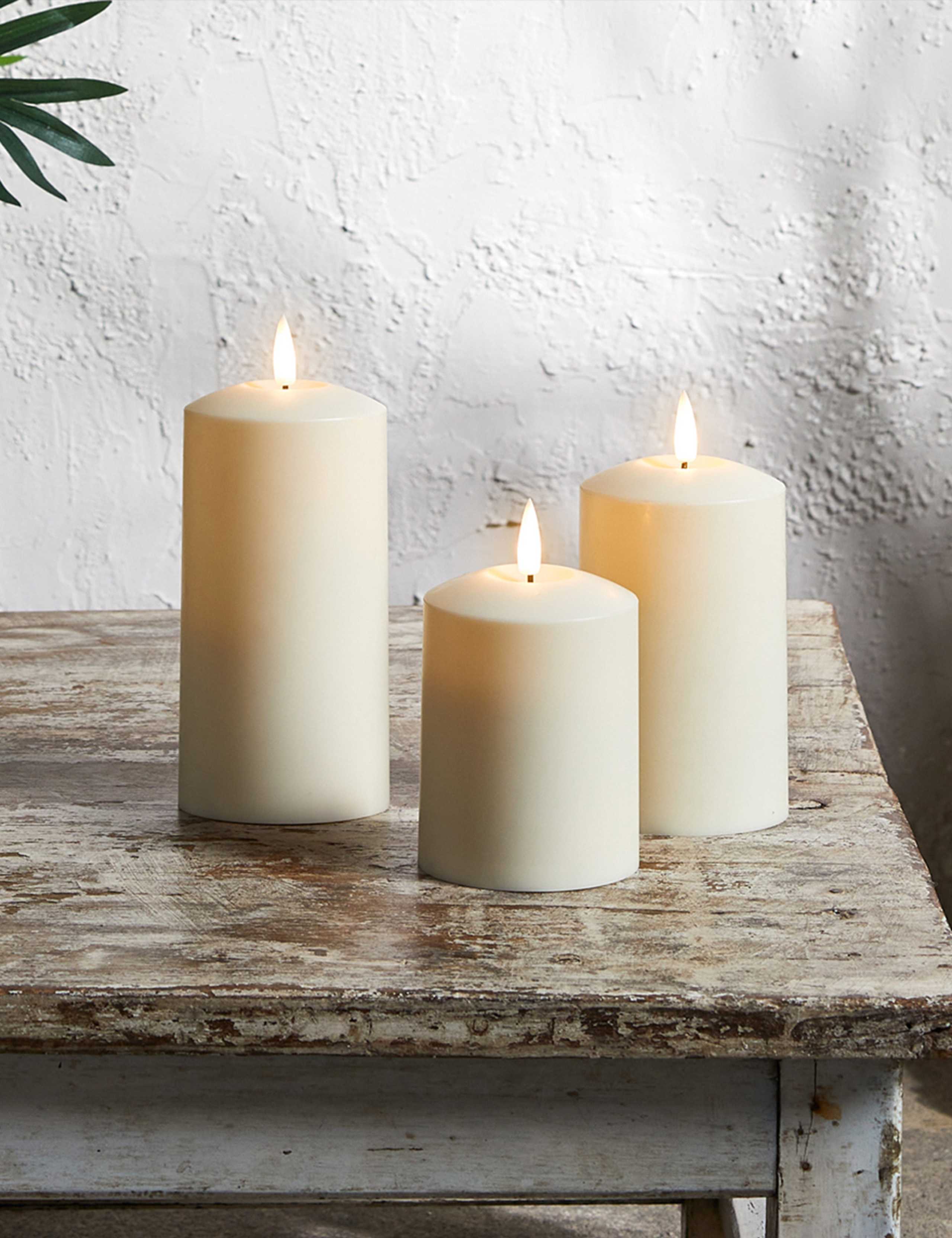 TruGlow® Waterproof Outdoor Candle