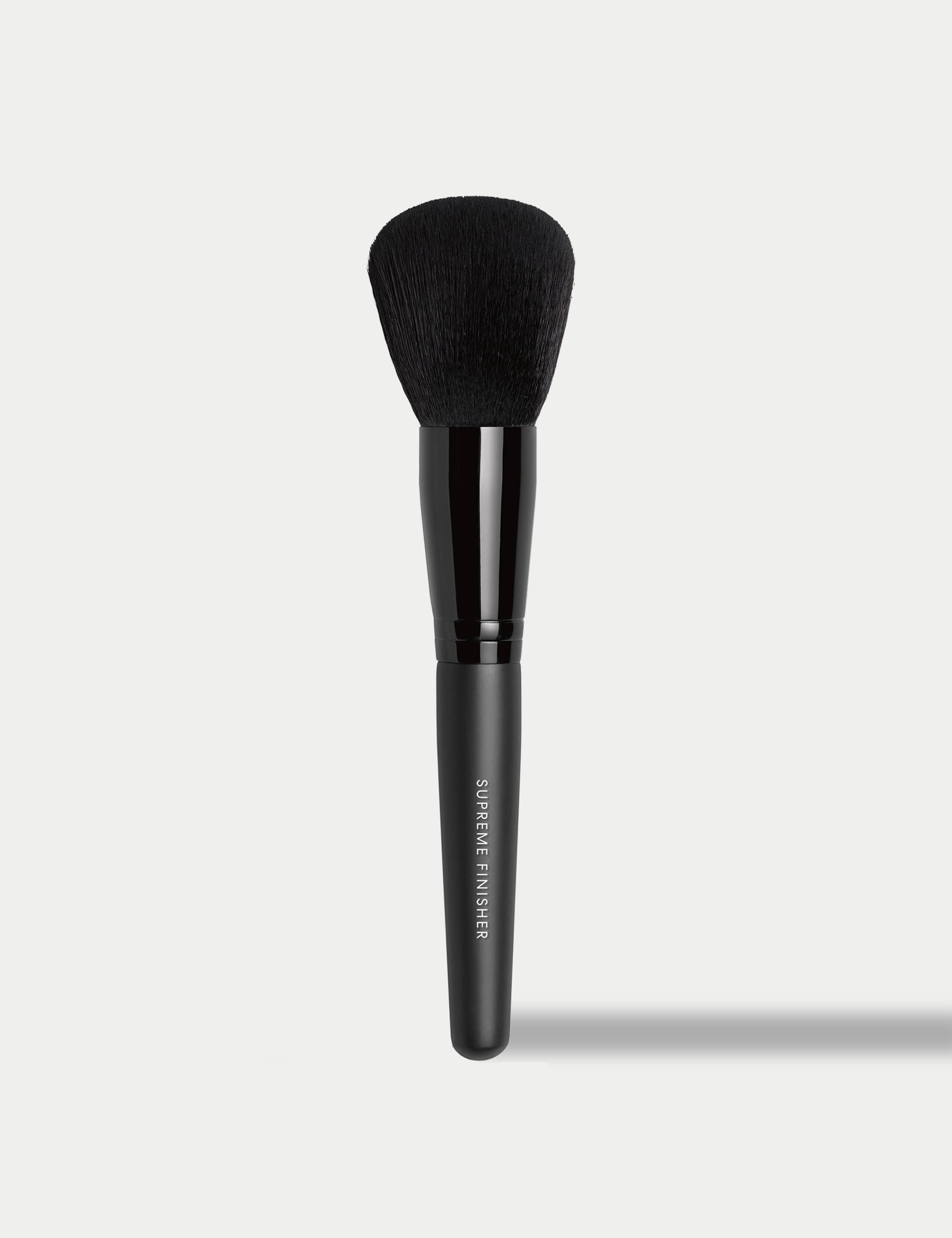 Seamless Shaping & Finish Brush