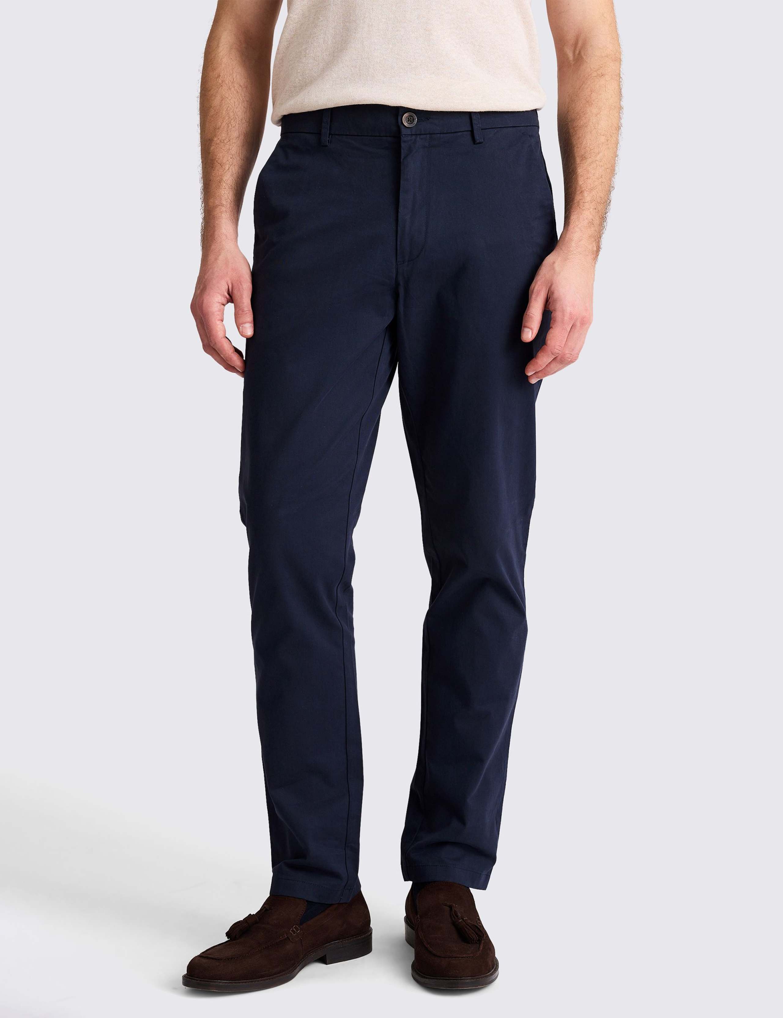 Tailored Fit Stretch Chinos