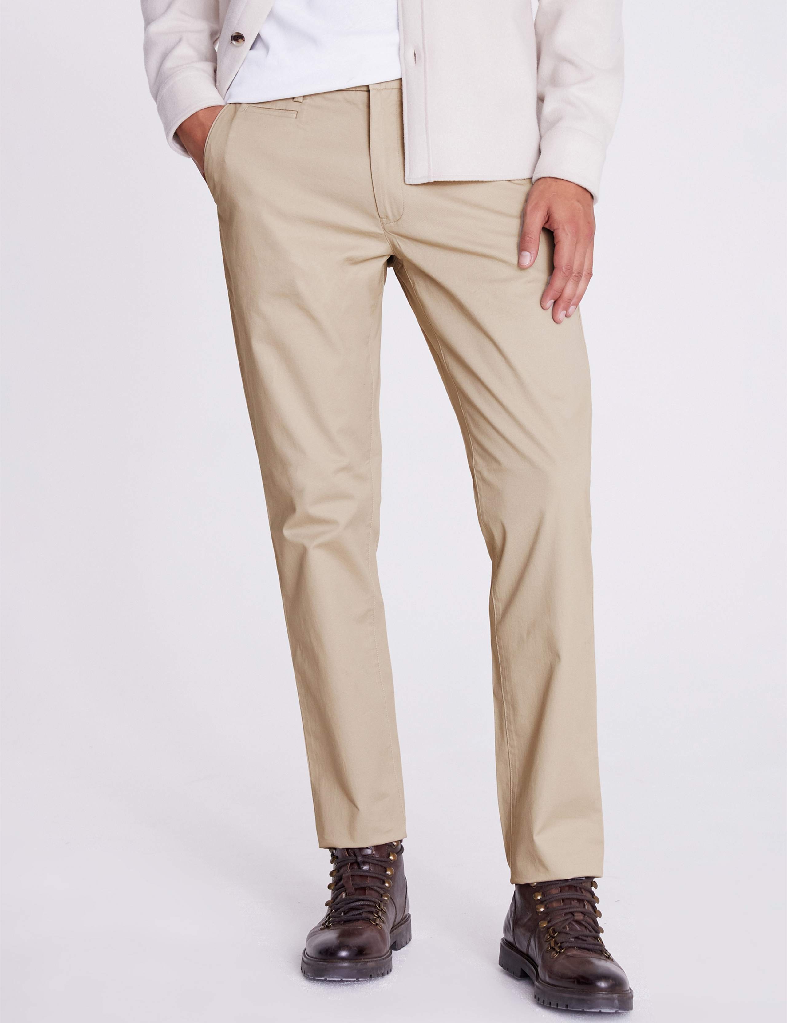 Tailored Fit Stretch Chinos