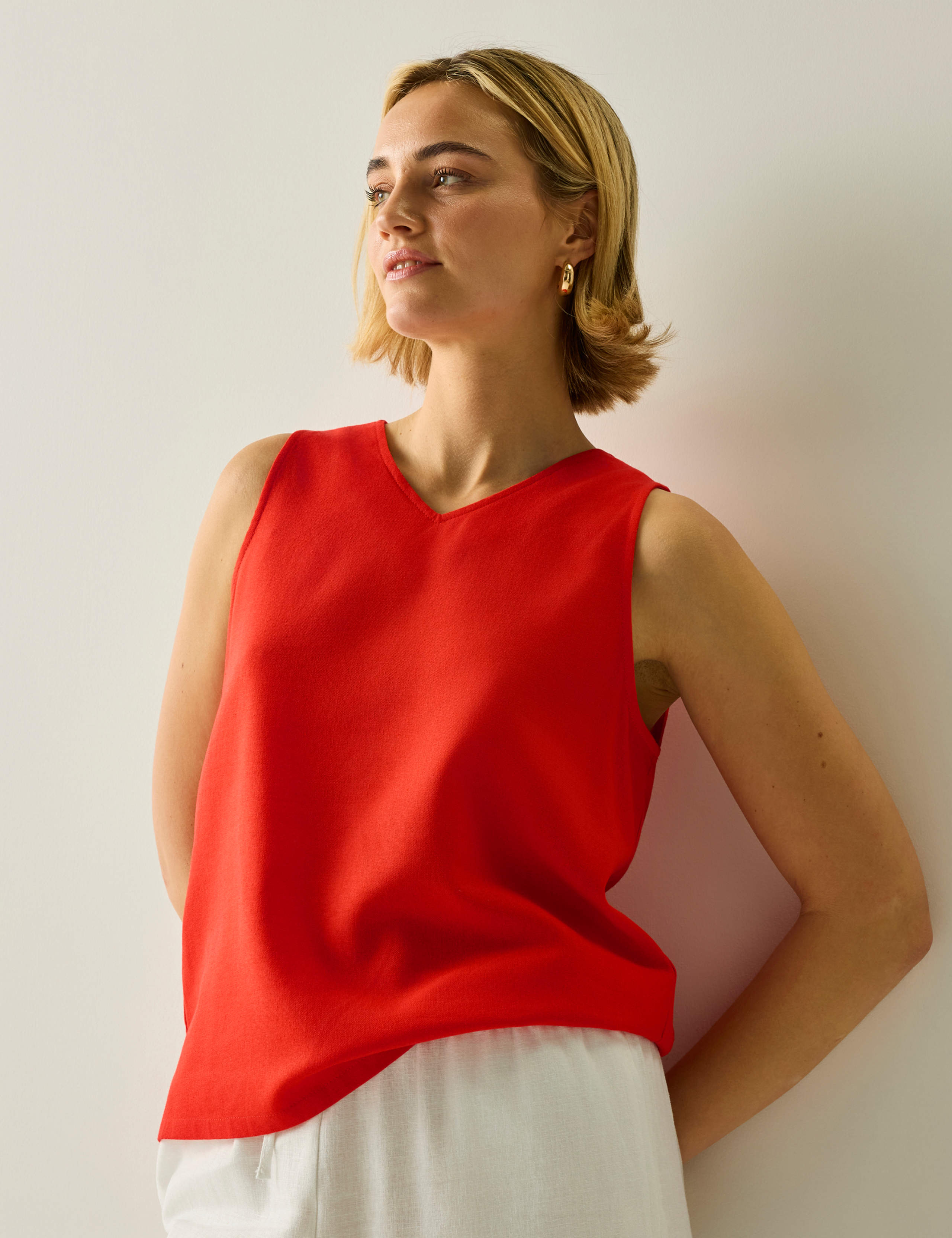 Palomina V-Neck Vest Top with Linen