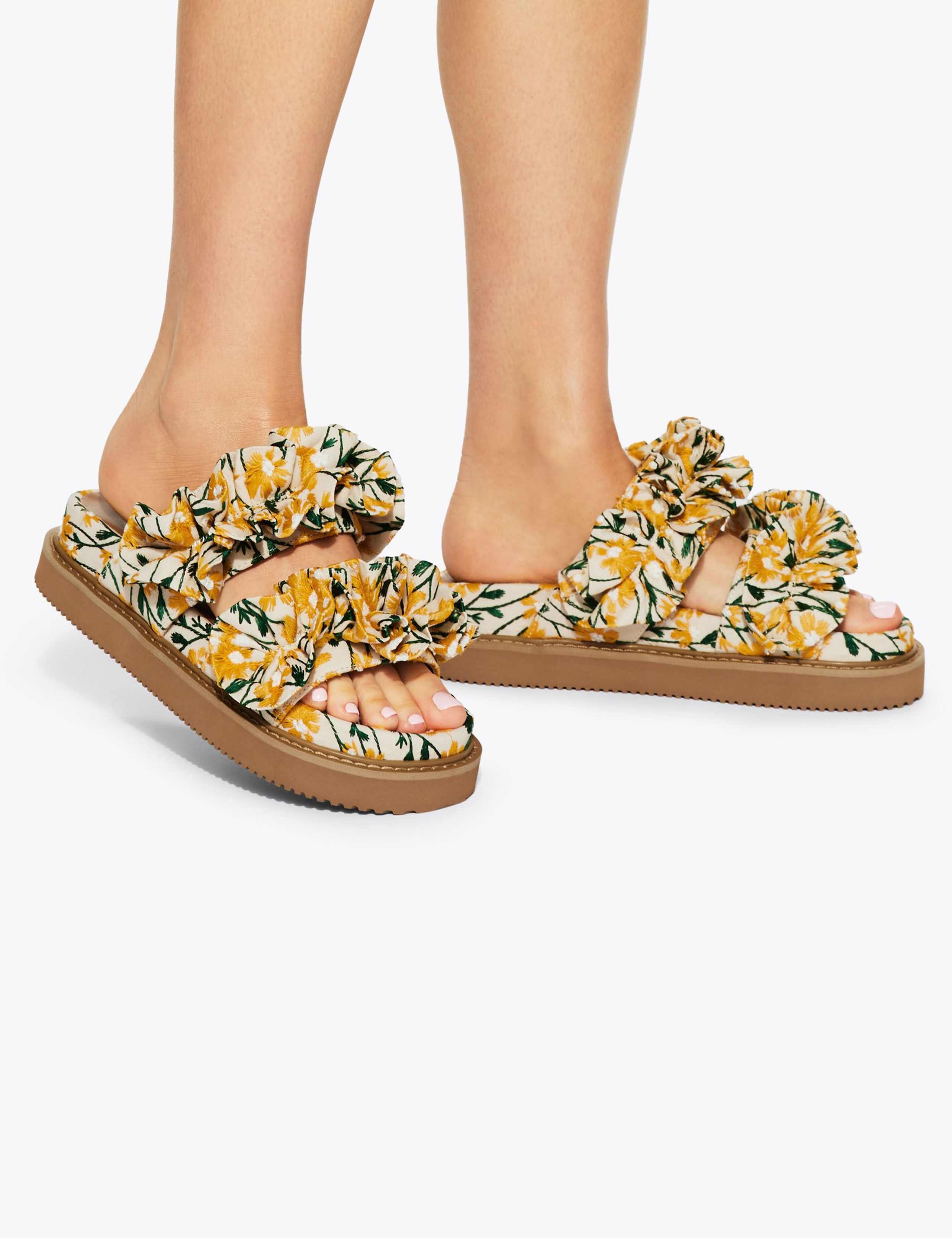 Floral Flat Sliders
