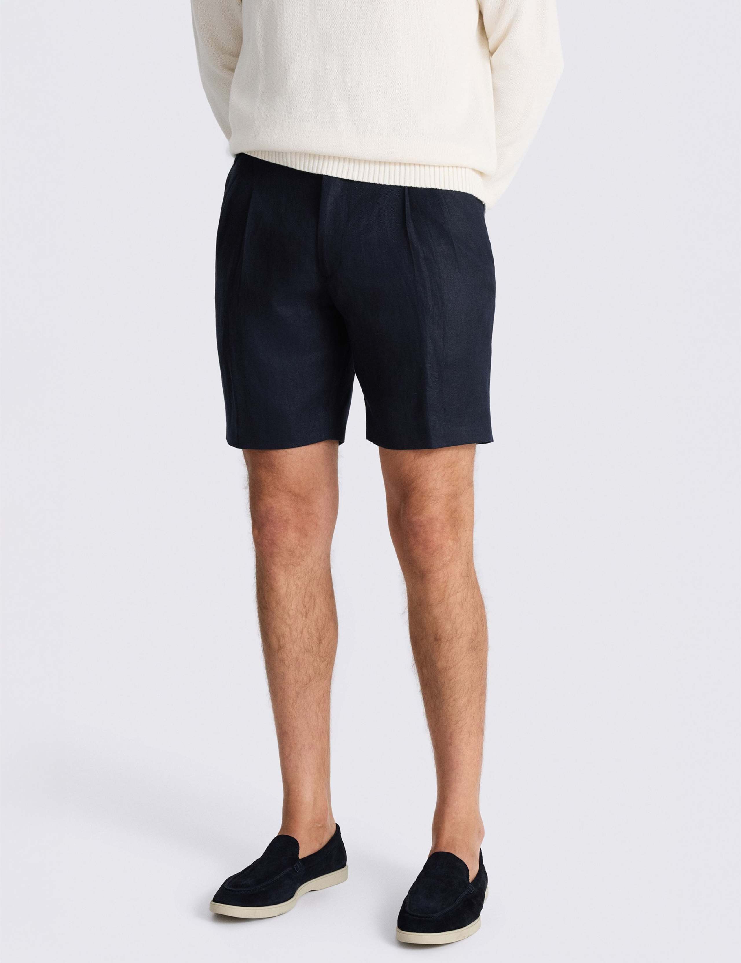 Linen Rich Twin Pleat Lightweight Shorts
