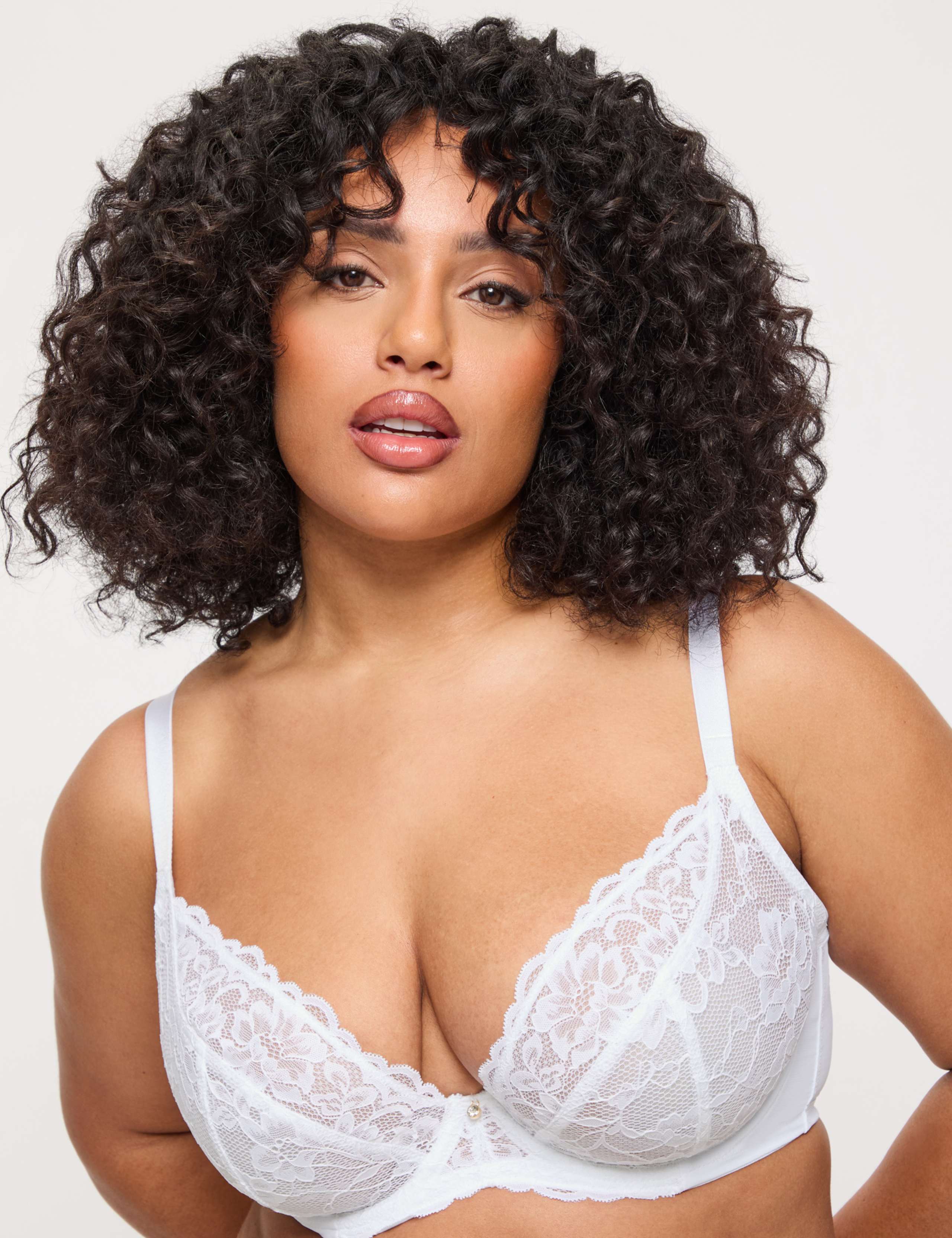Sexy Lace Wired Plunge Bra (D-H)