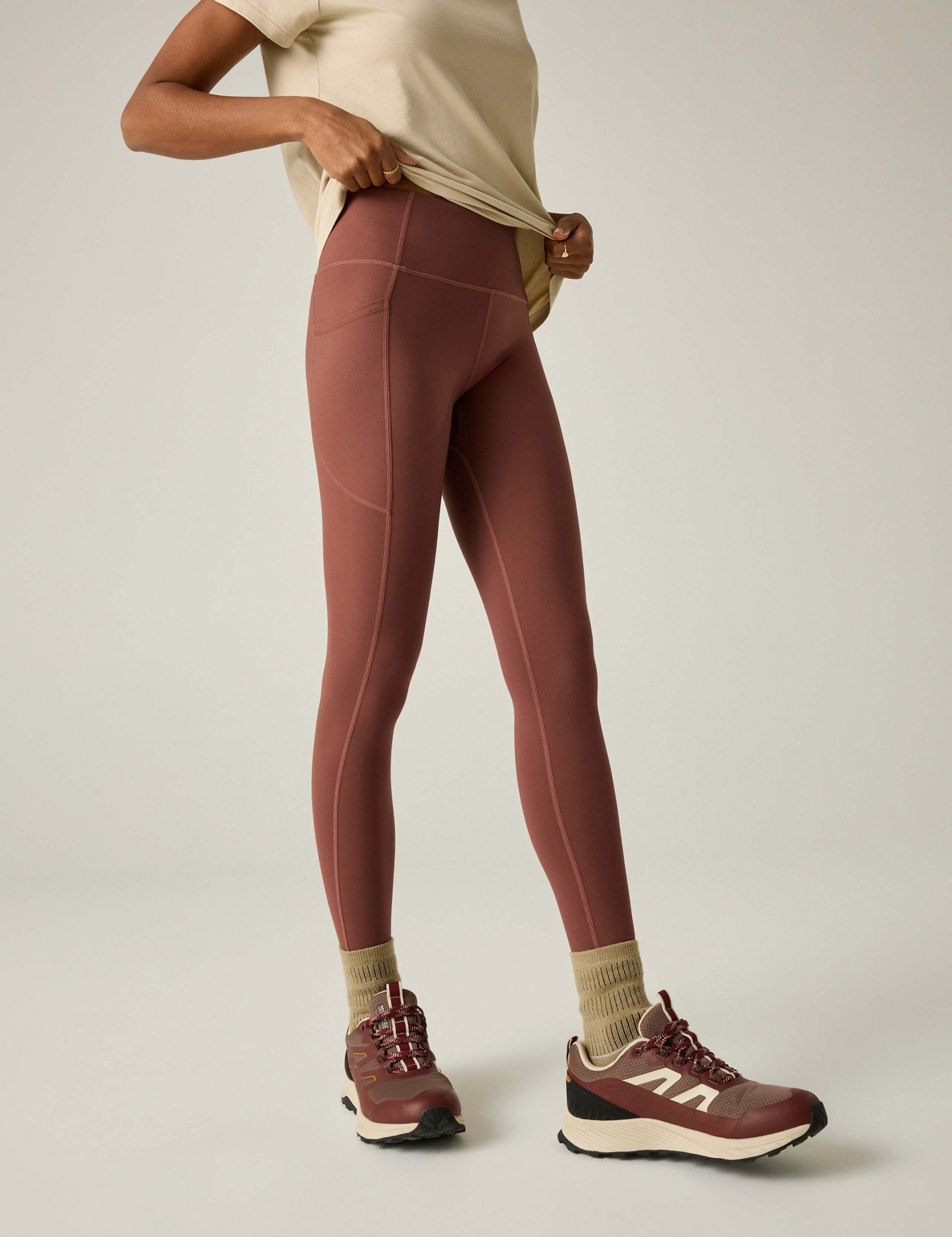 Outdoor Comfort Contour Walking Leggings