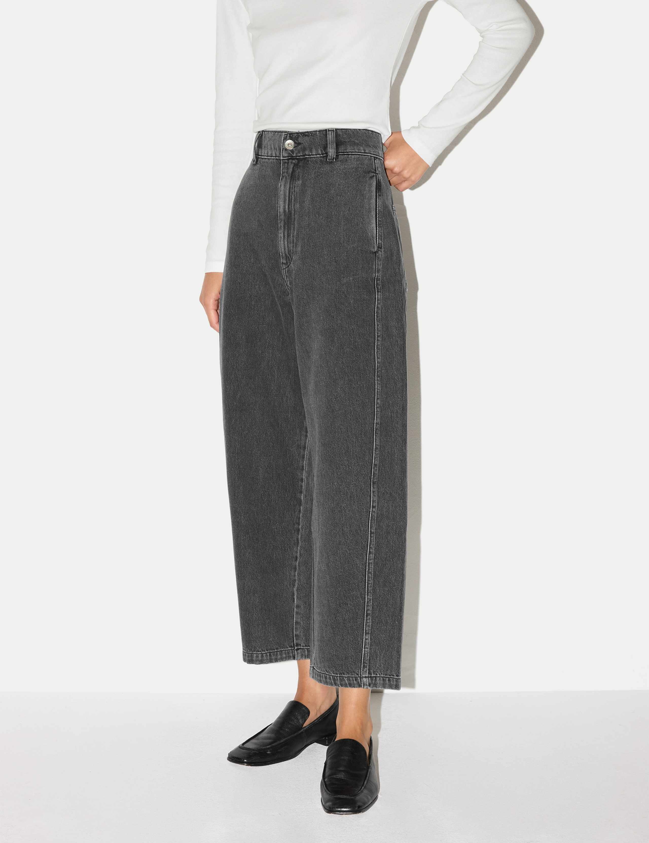 High Waisted Barrel Cropped Jeans