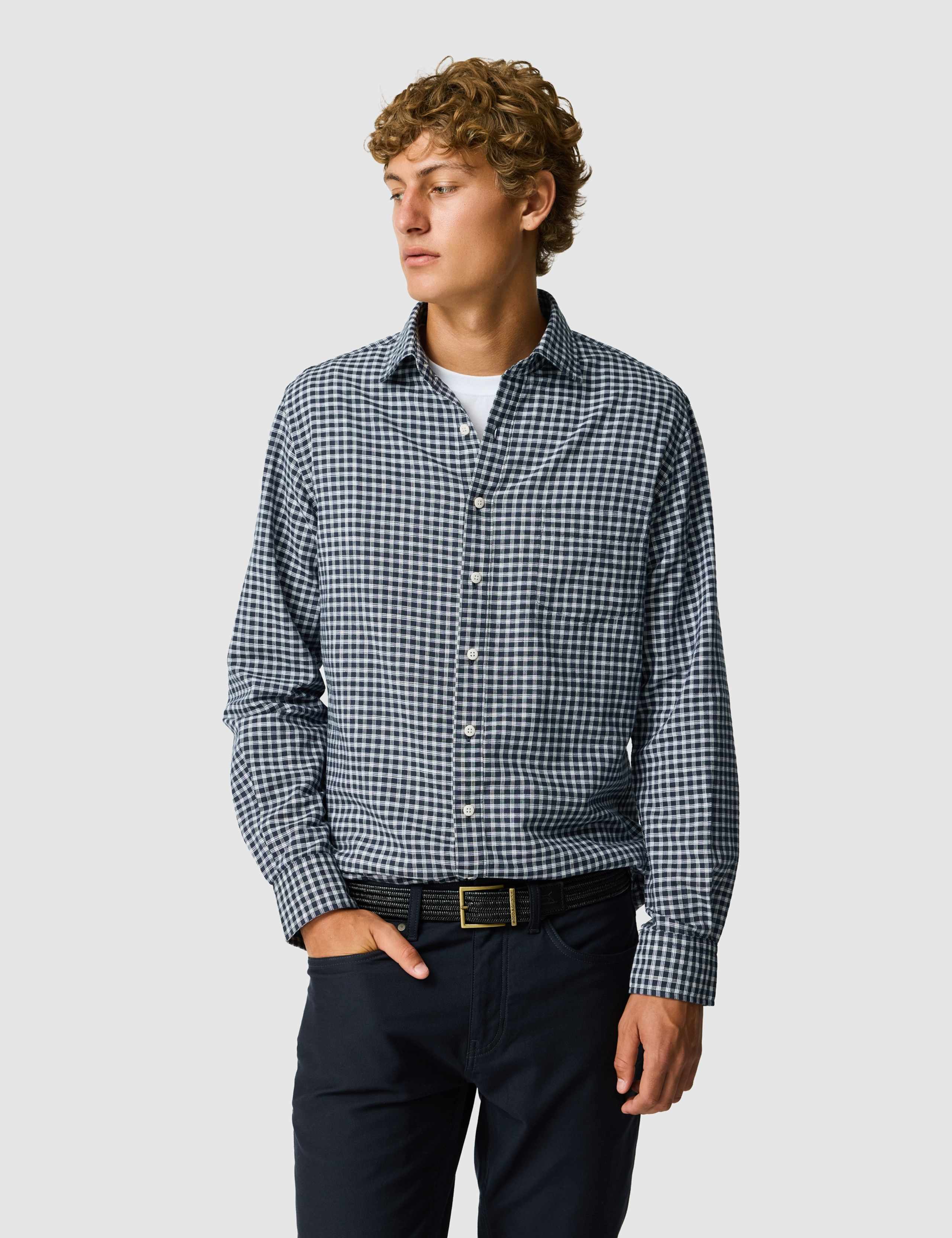 Slim Fit Cotton Linen Blend Oxford Shirt