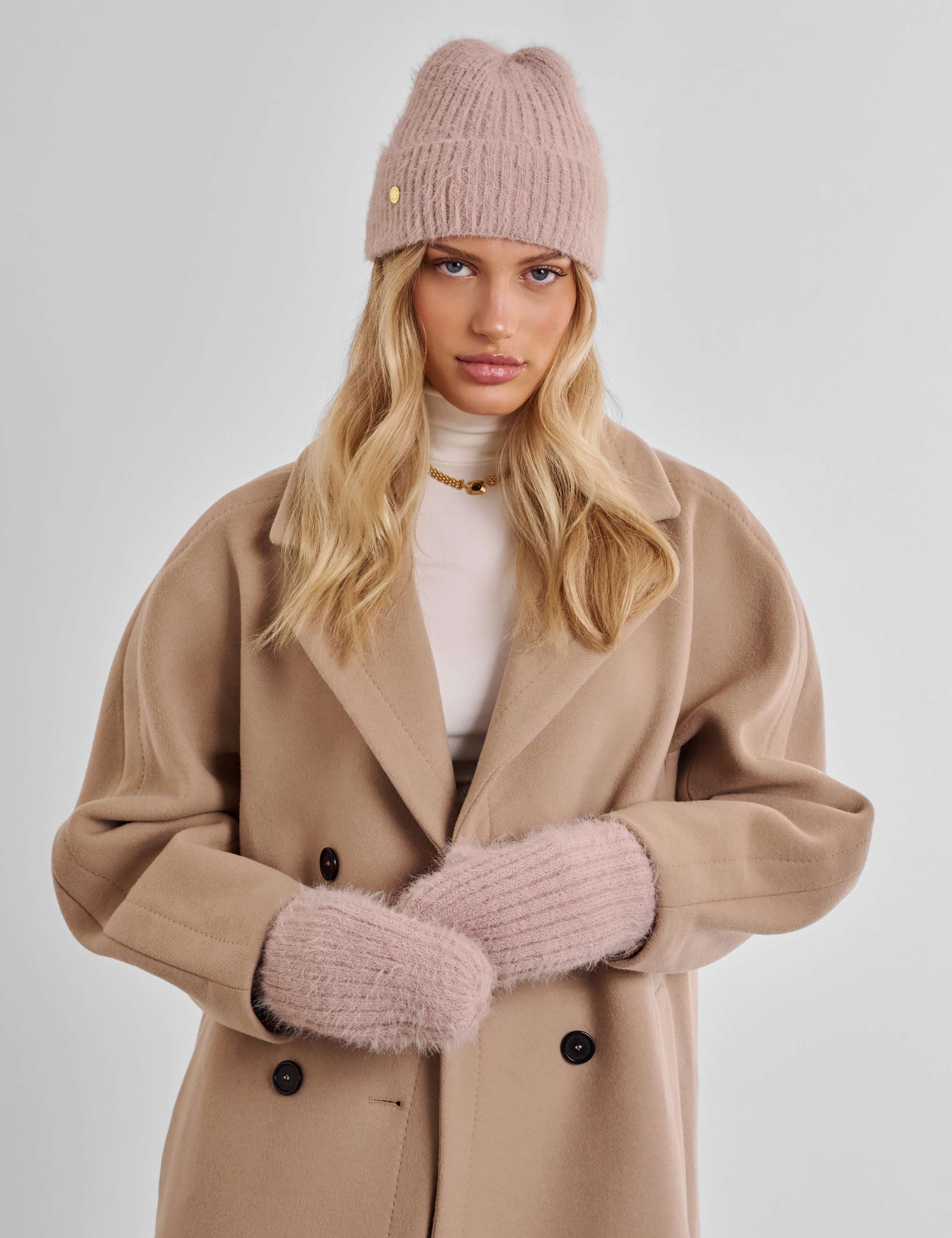 Fluffy Rib Hat & Mittens Gift Set