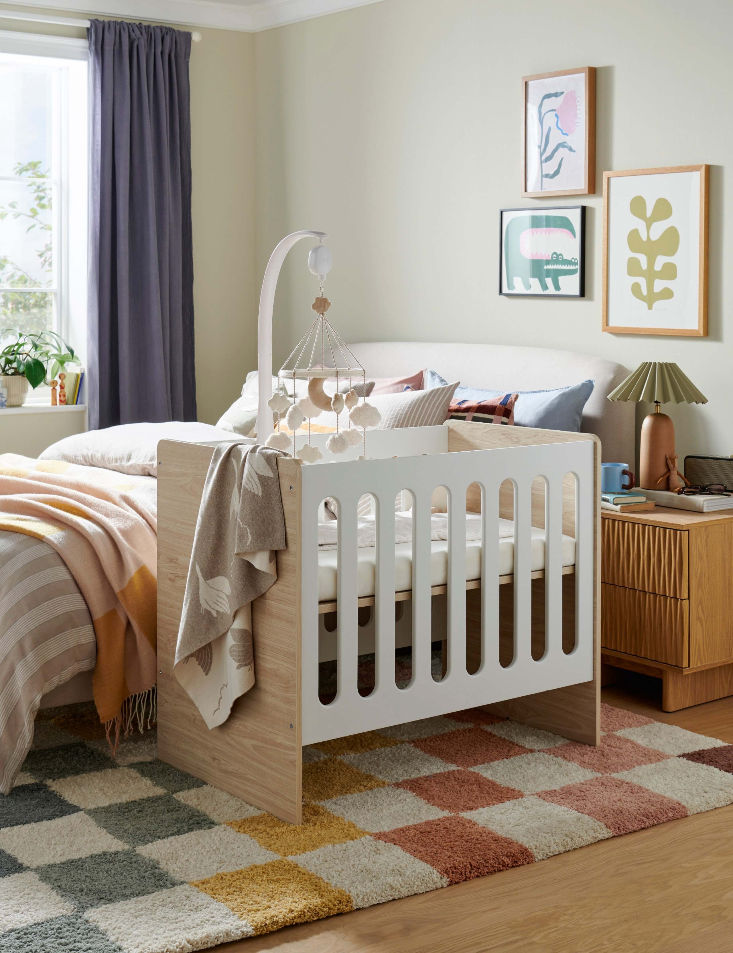 Vyne Mini Cot