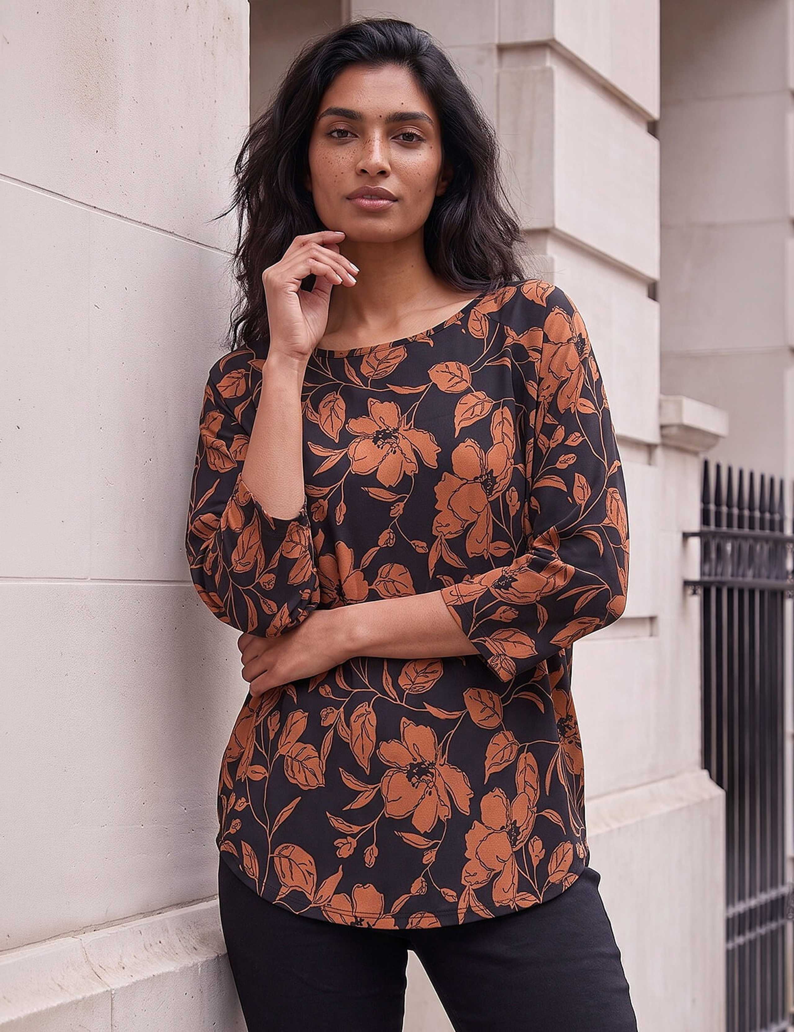 Stretch Jersey Leaf Print Raglan Sleeve Top
