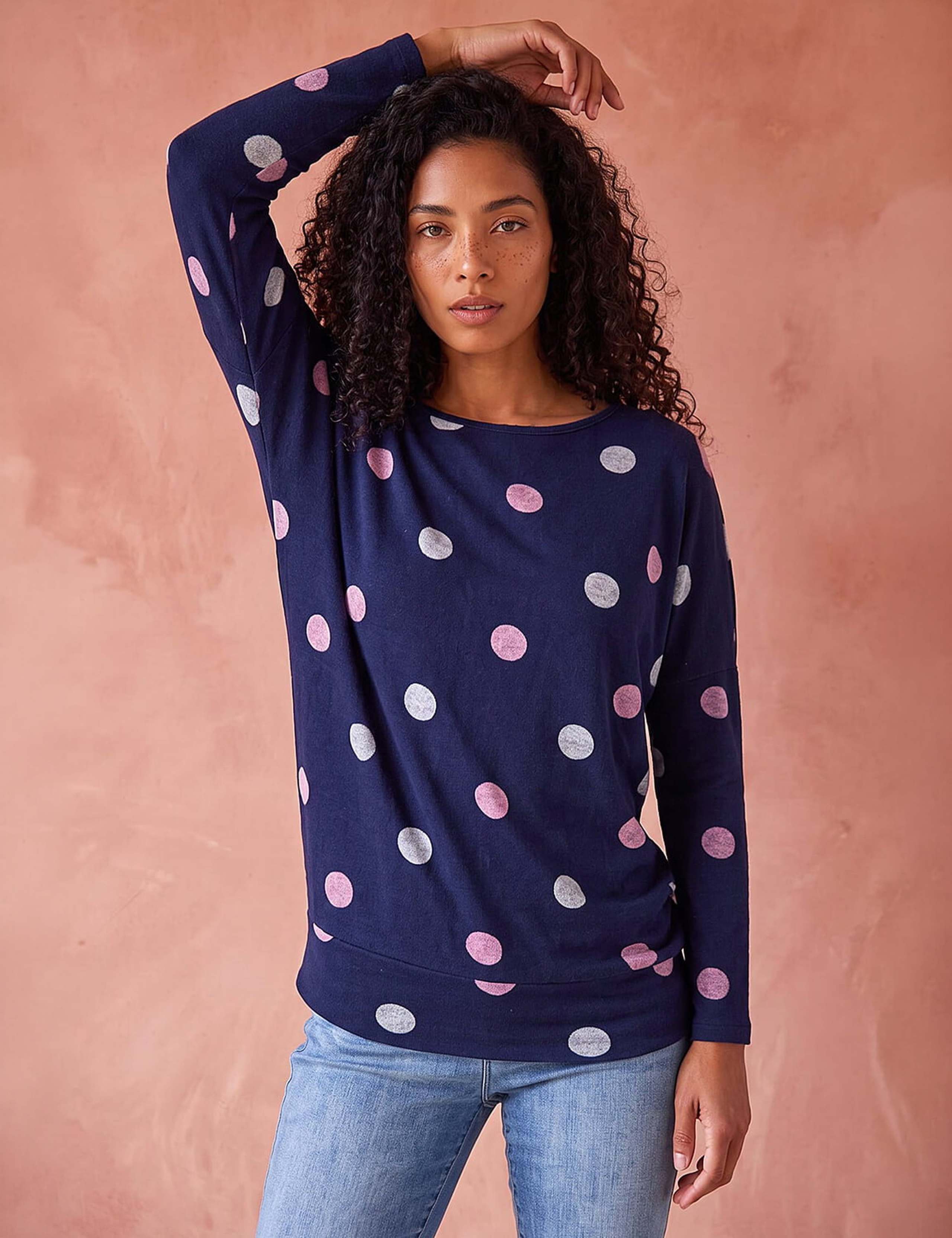 Spot Print Crew Neck Top