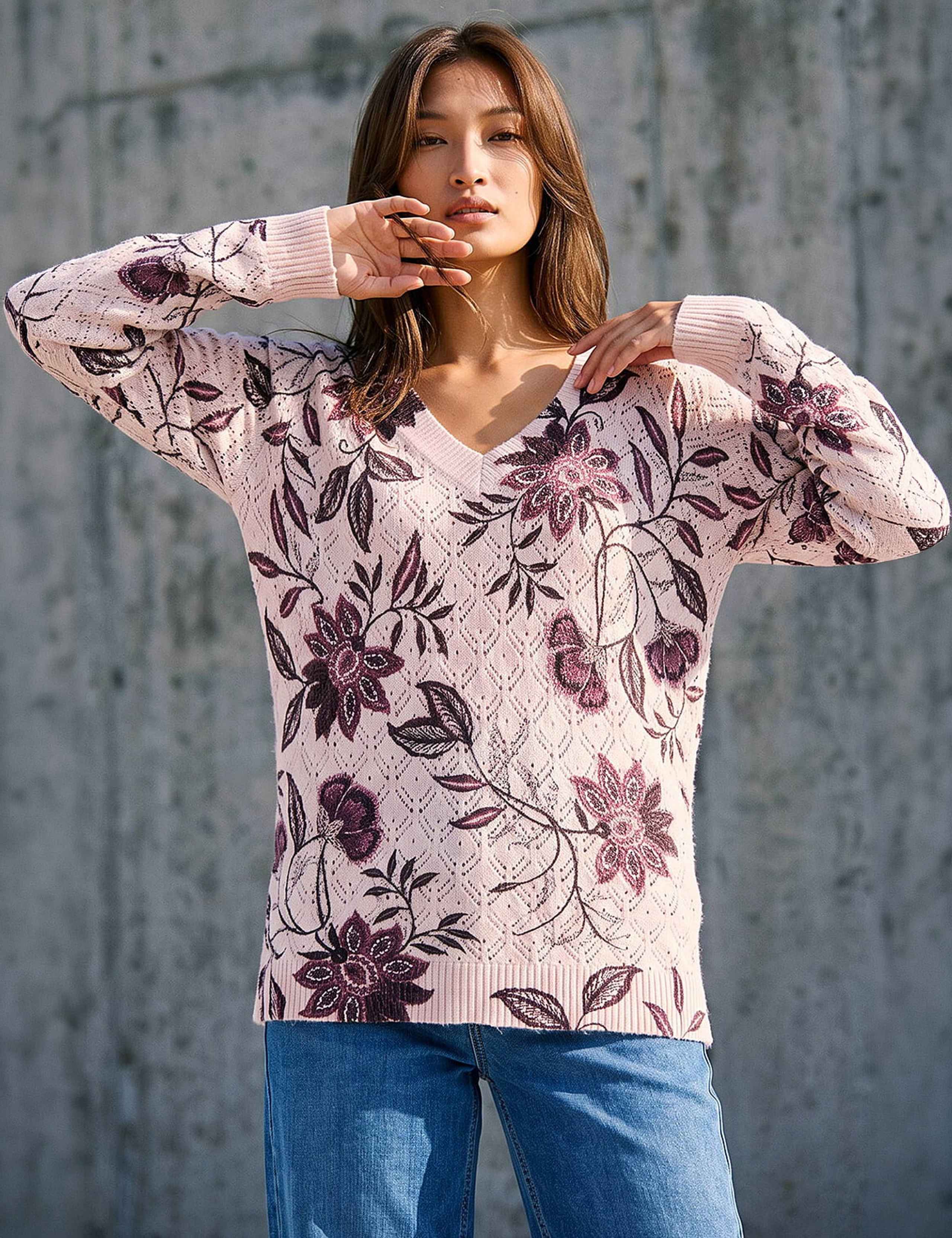 Floral V-Neck Jumper