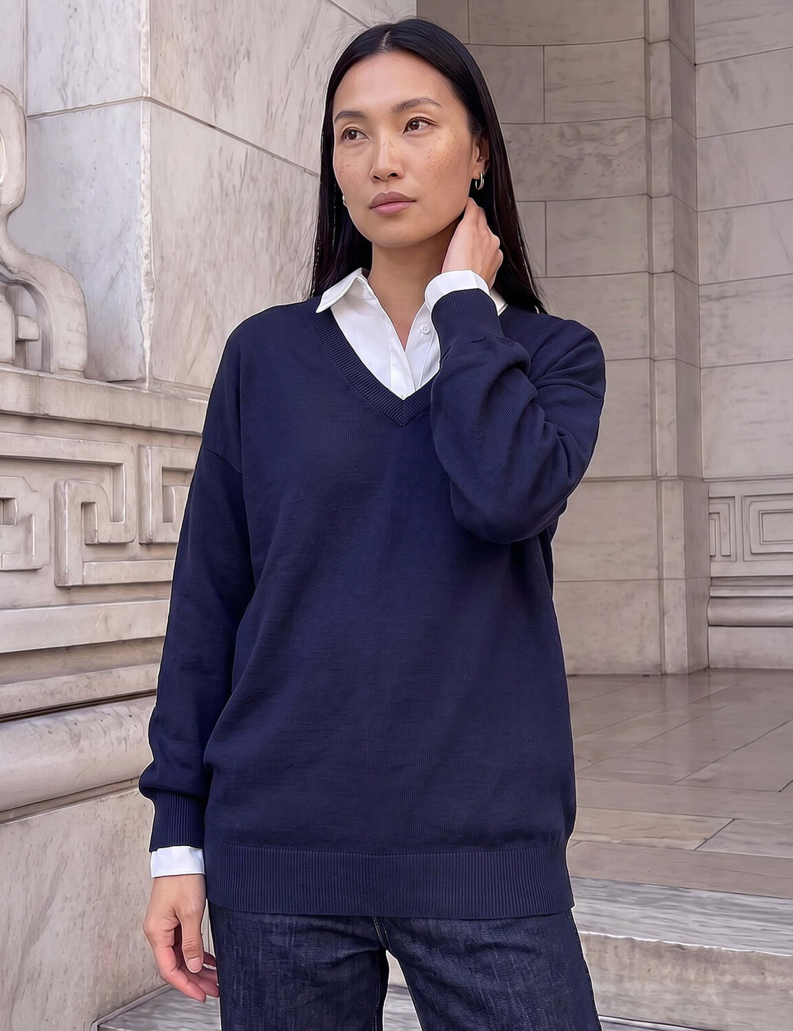 V-Neck Jumper