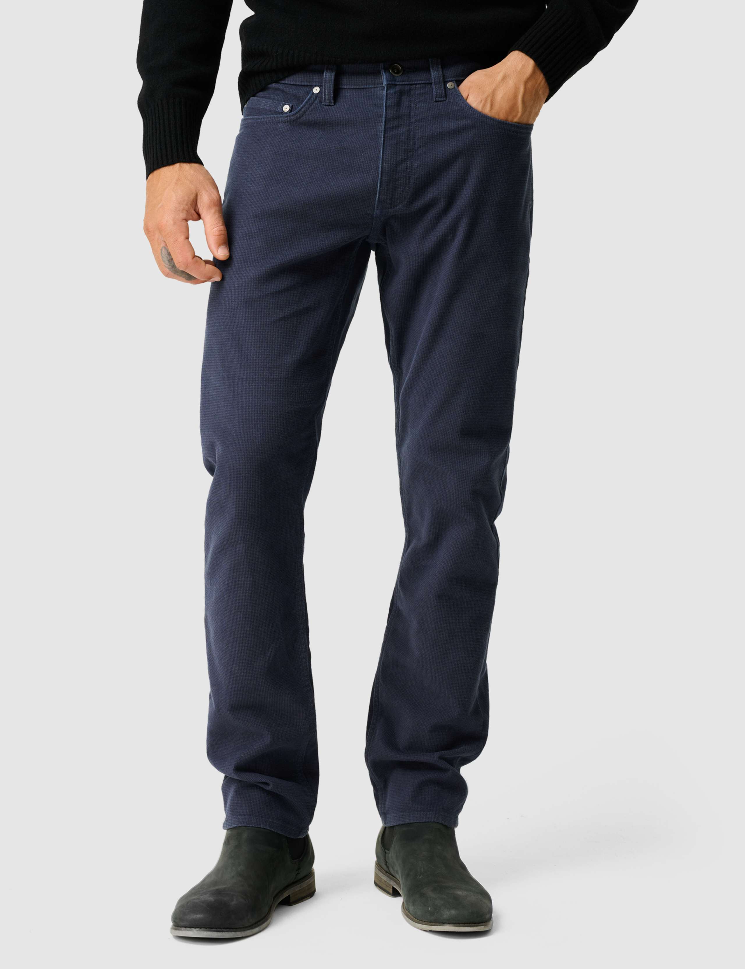 Straight Fit Jeans With Stretch
