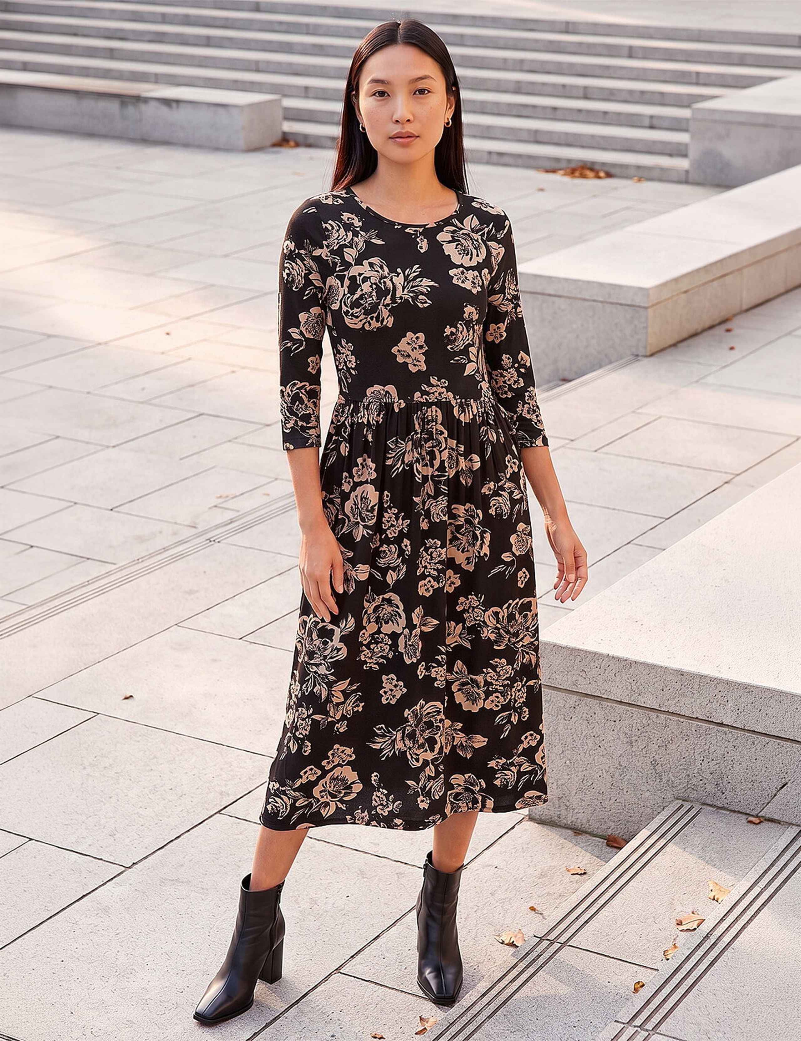 Floral Round Neck Midi Skater Dress