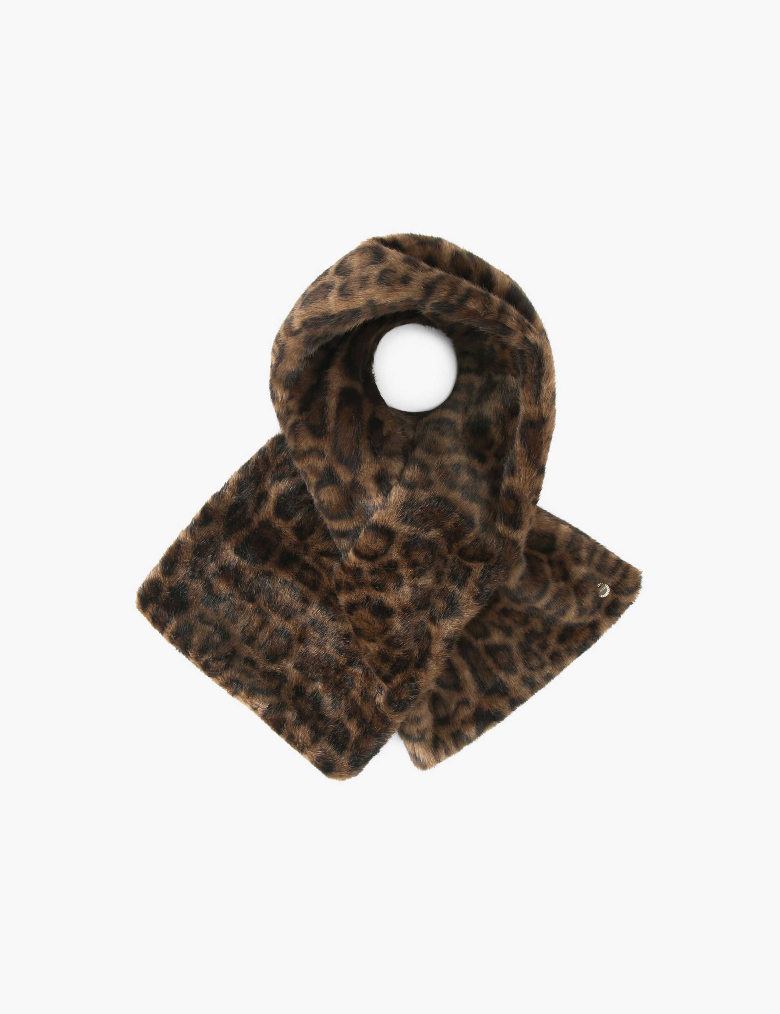 Faux Fur Leopard Print Scarf