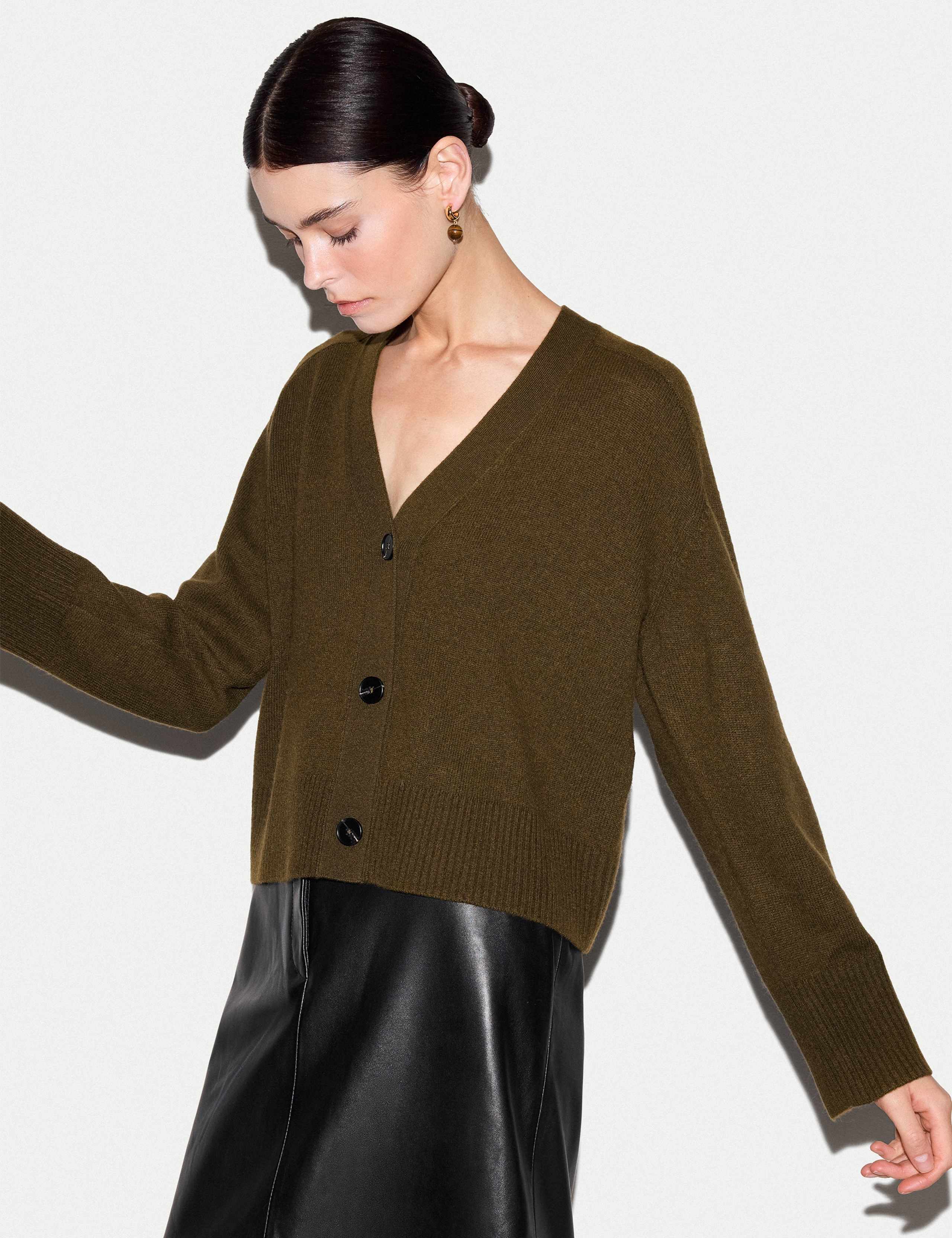 Merino Wool Rich V Neck Relaxed Cardigan with Cashmere